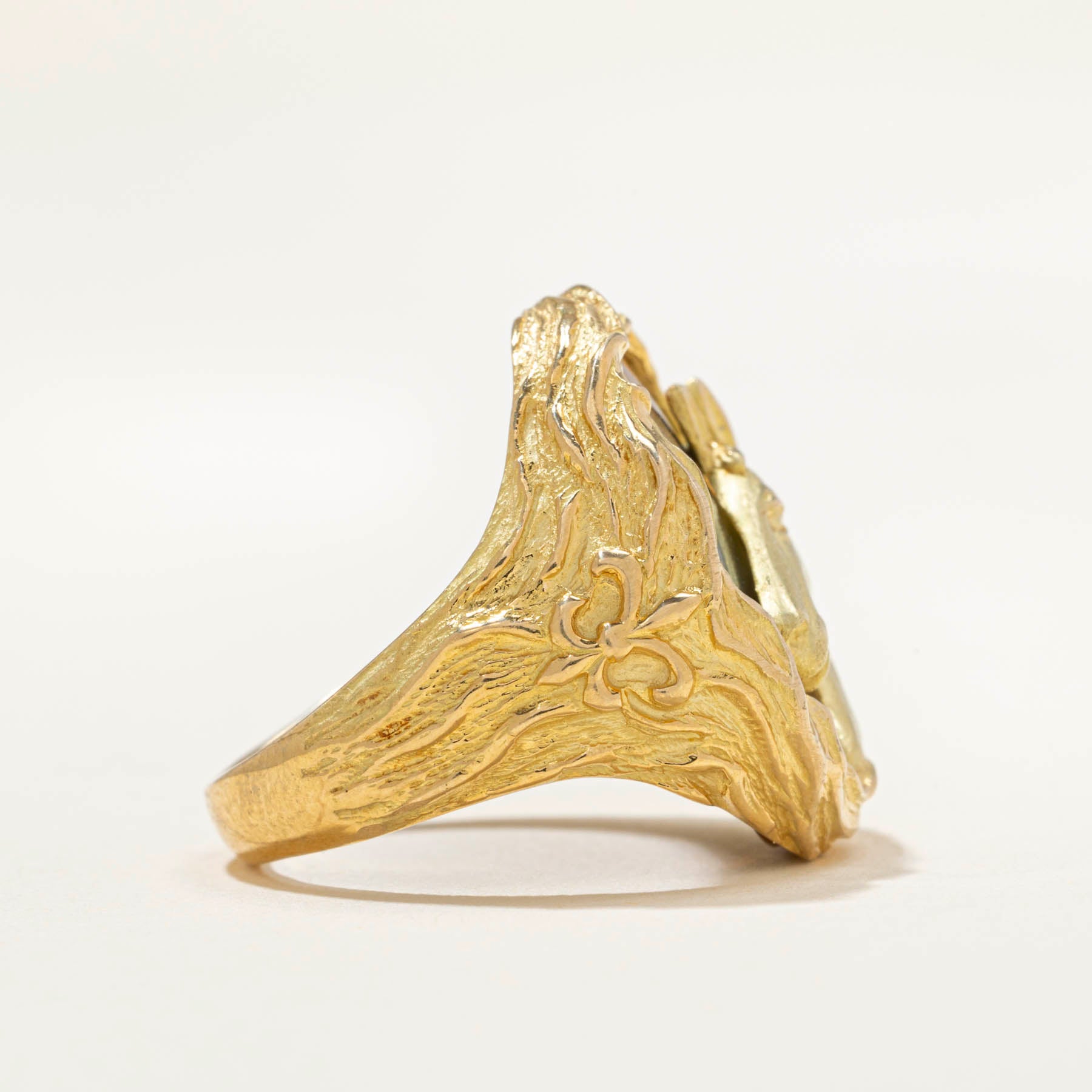18K Gold Agate Horse-head Cocktail Ring | 7.00ct | SZ 5.75