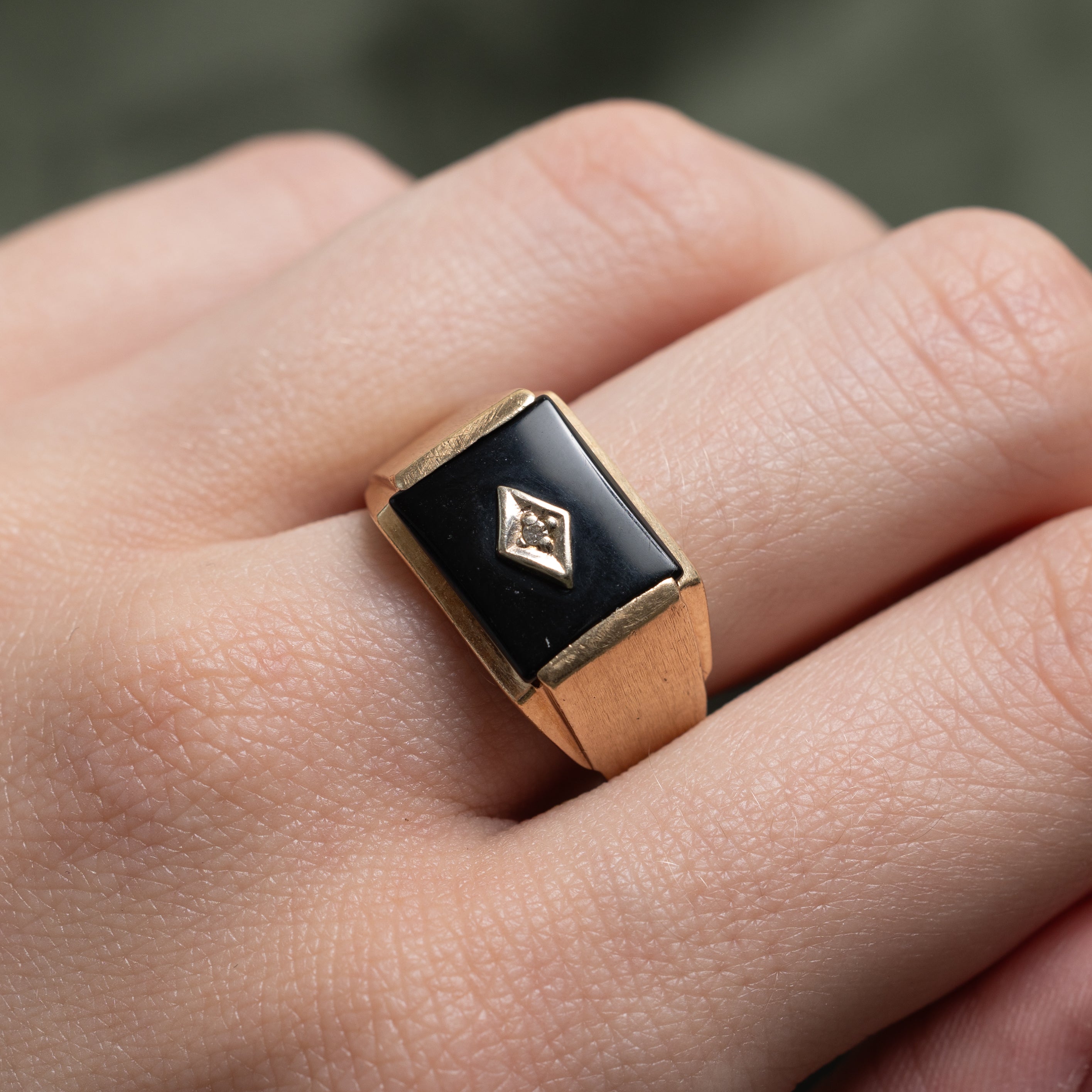 Onyx & Diamond Signet Ring | 1.84ct, 0.005ct | SZ 9