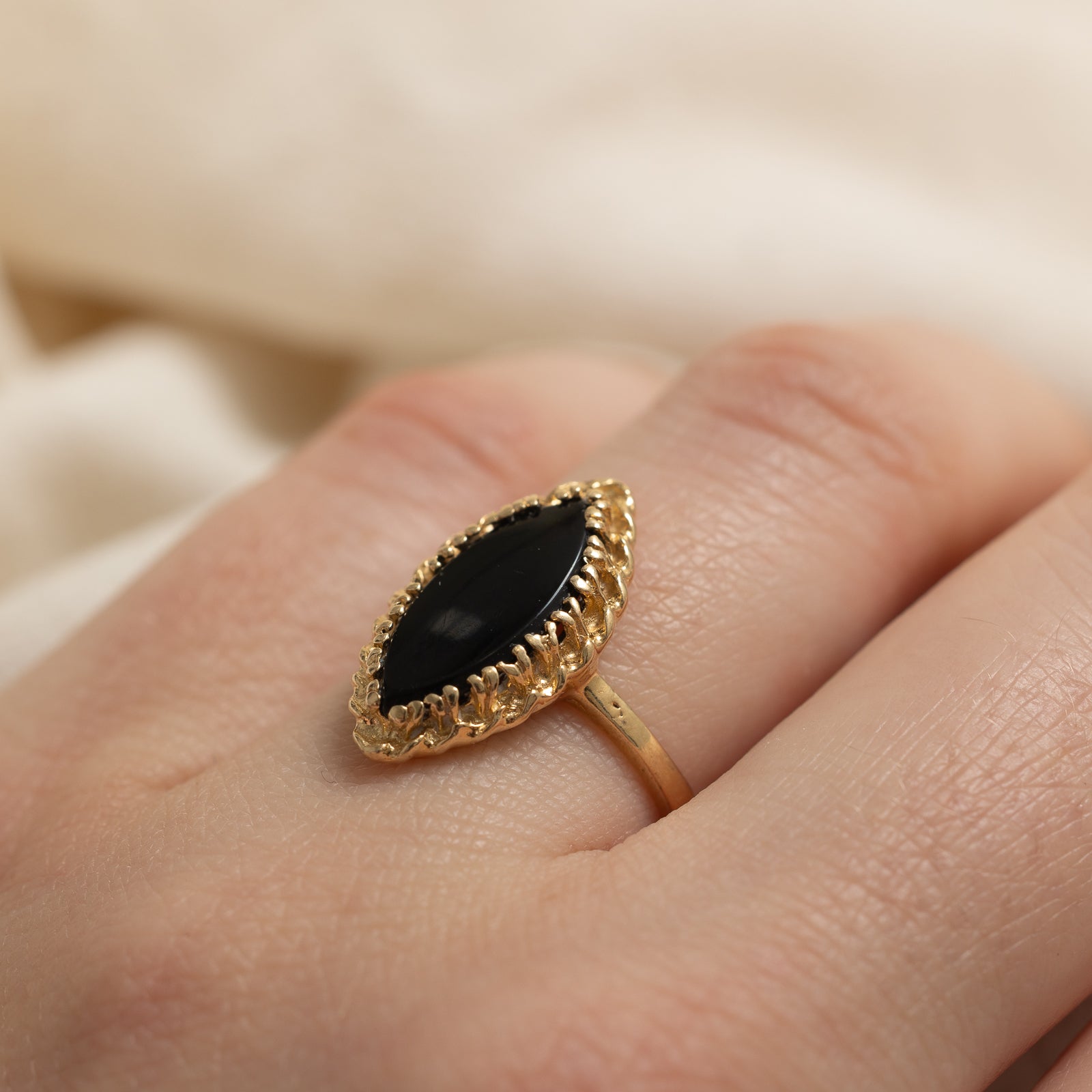 14K Marquise Shaped Onyx Ring | 1.40ct | SZ 6