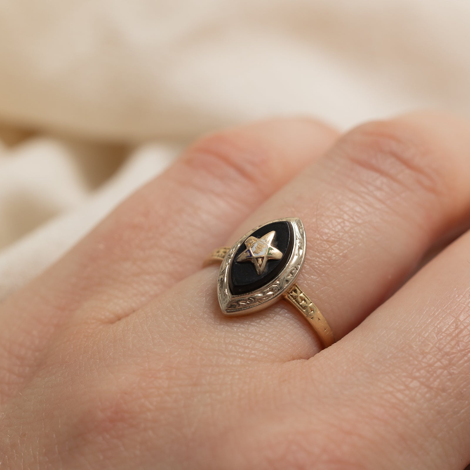 14K Enamel Star Marquise Shaped Onyx Ring | 0.90ct | SZ 8.75