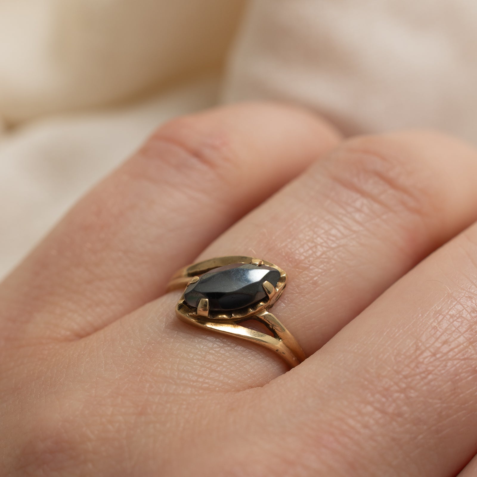 10K Diagonal Set Hematite Bypass Ring | 0.80ct | SZ 5