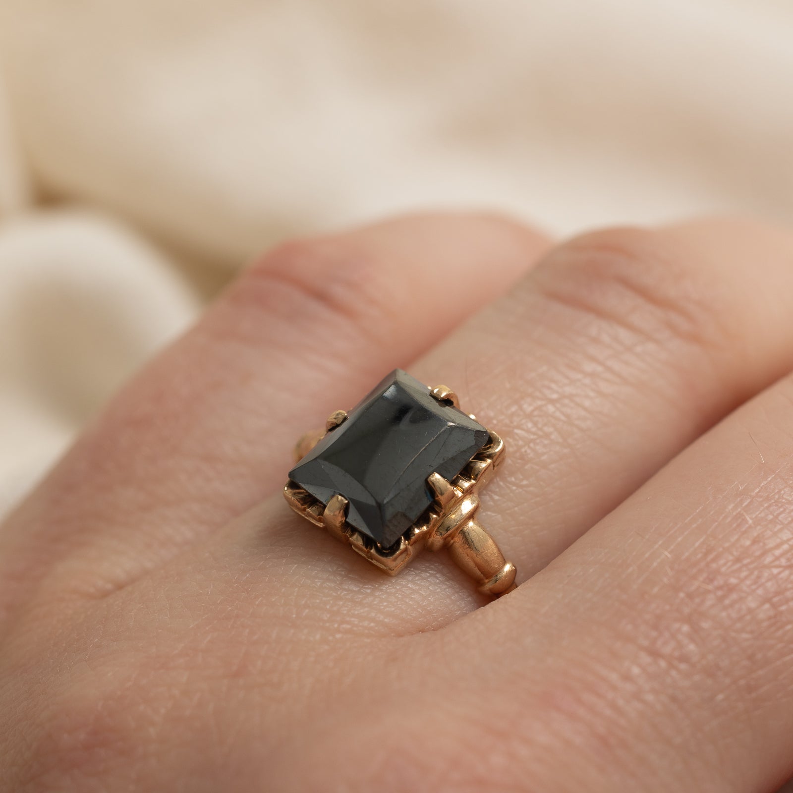 10K Rectangle Cut Hematite Ring | 2.60ct | SZ 6