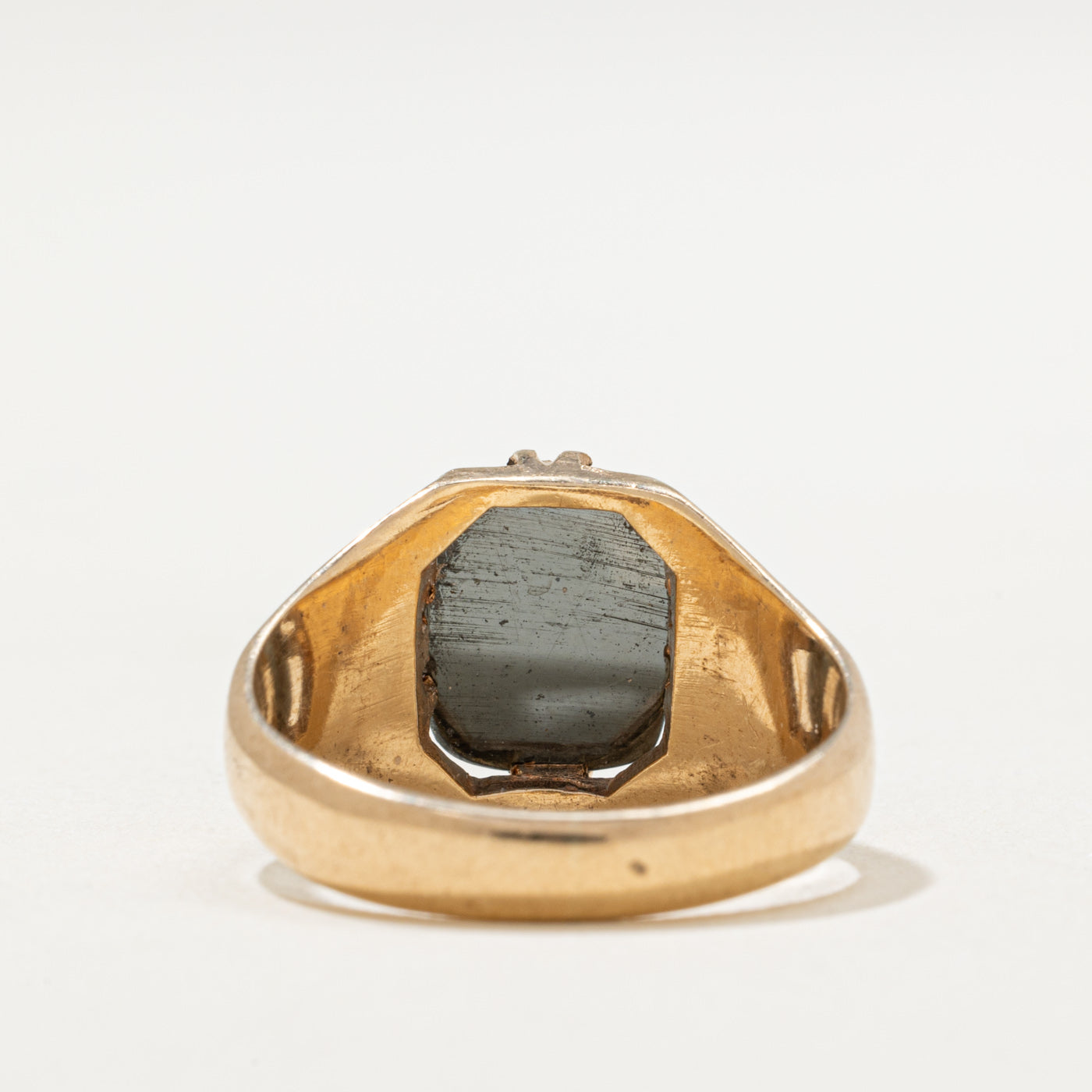 1972 Birmingham 9K Intaglio Hematite Ring | 2.30ct | SZ 6.5