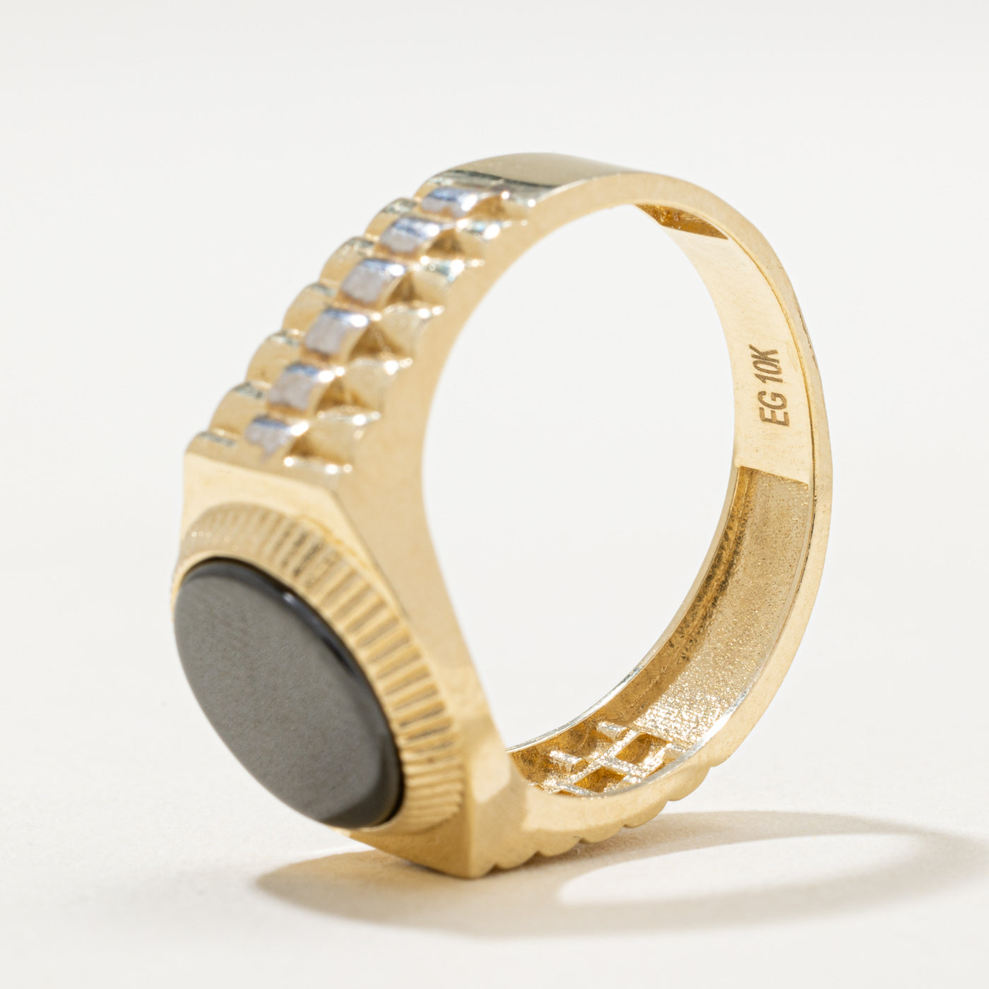 10K Onyx Textured Signet Ring | 1.50ct | SZ 9.5