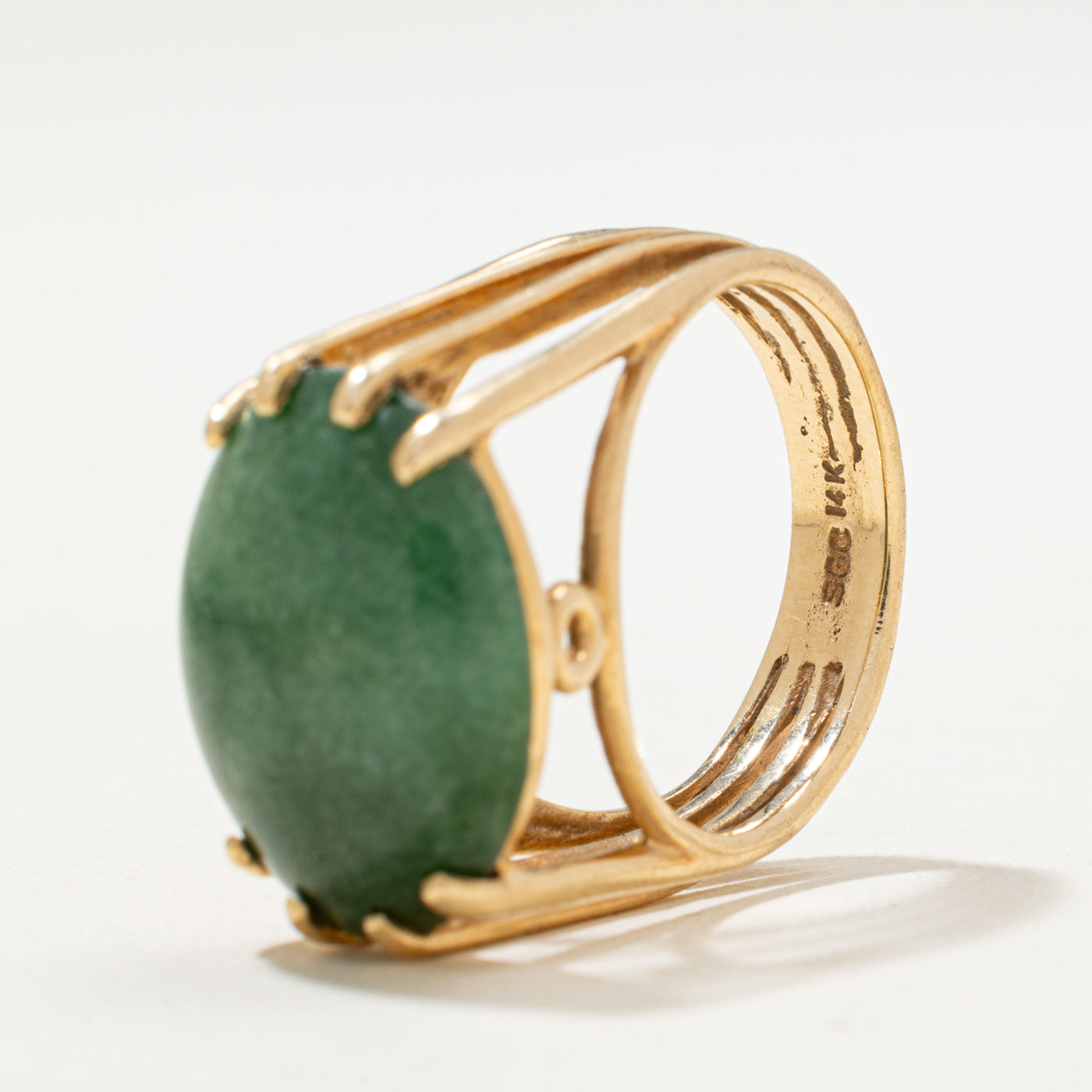 Vintage 14K Gold Aventurine Quartz Cocktail Ring | 7.20ct | SZ 6.5