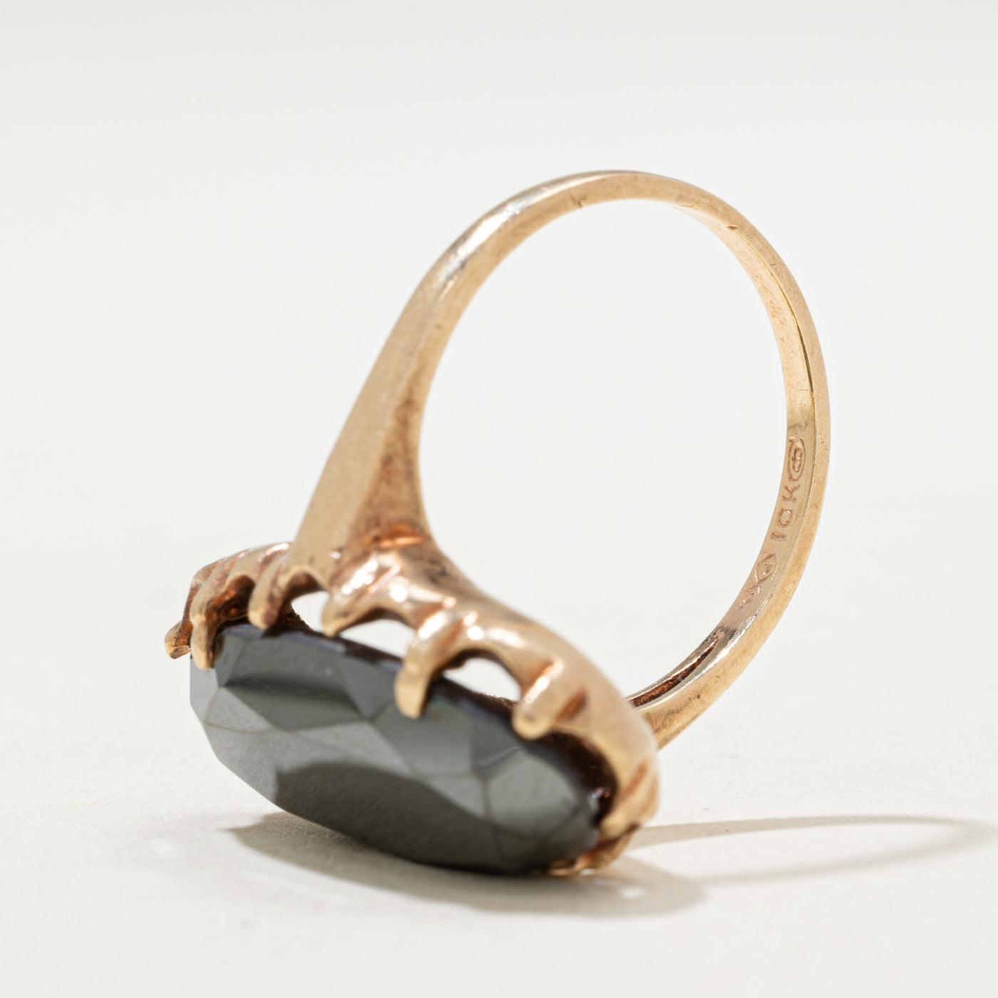 Vintage Canadian Hematite Ring | 8.40ct | SZ 6