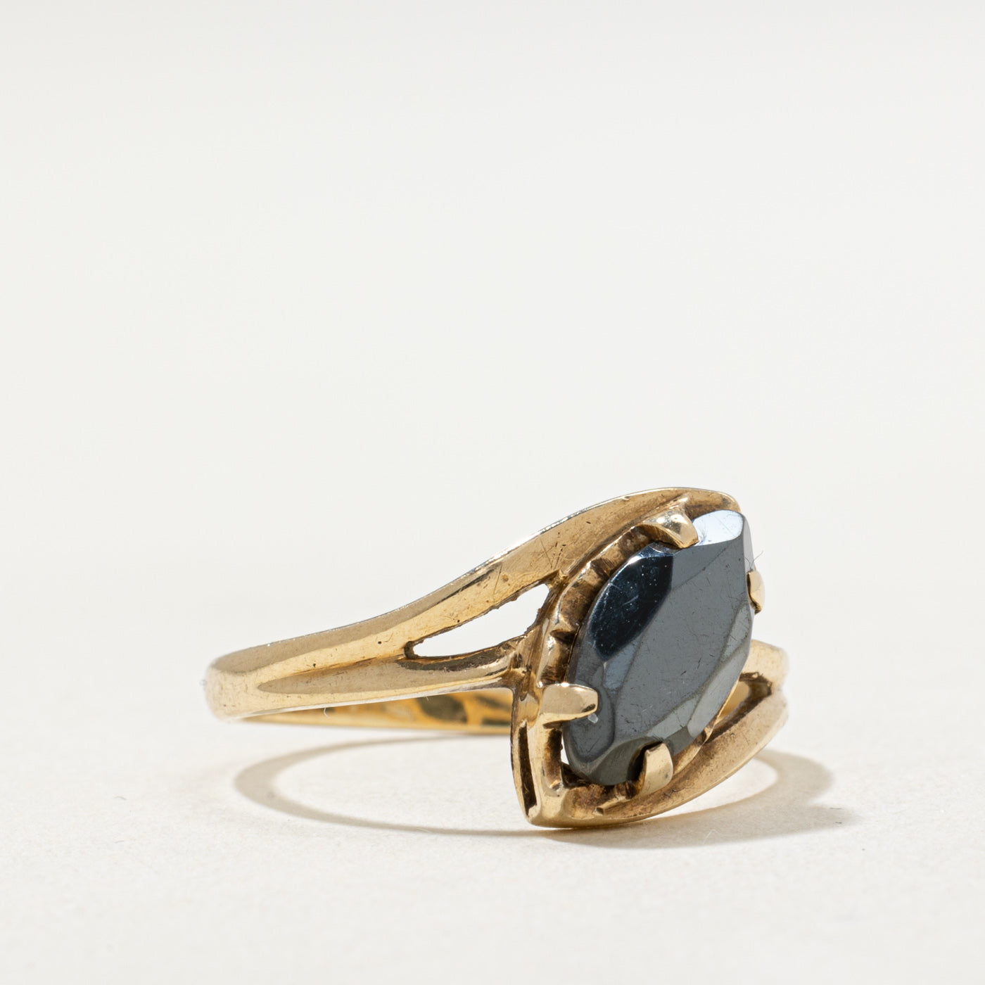 10K Diagonal Set Hematite Bypass Ring | 0.80ct | SZ 5
