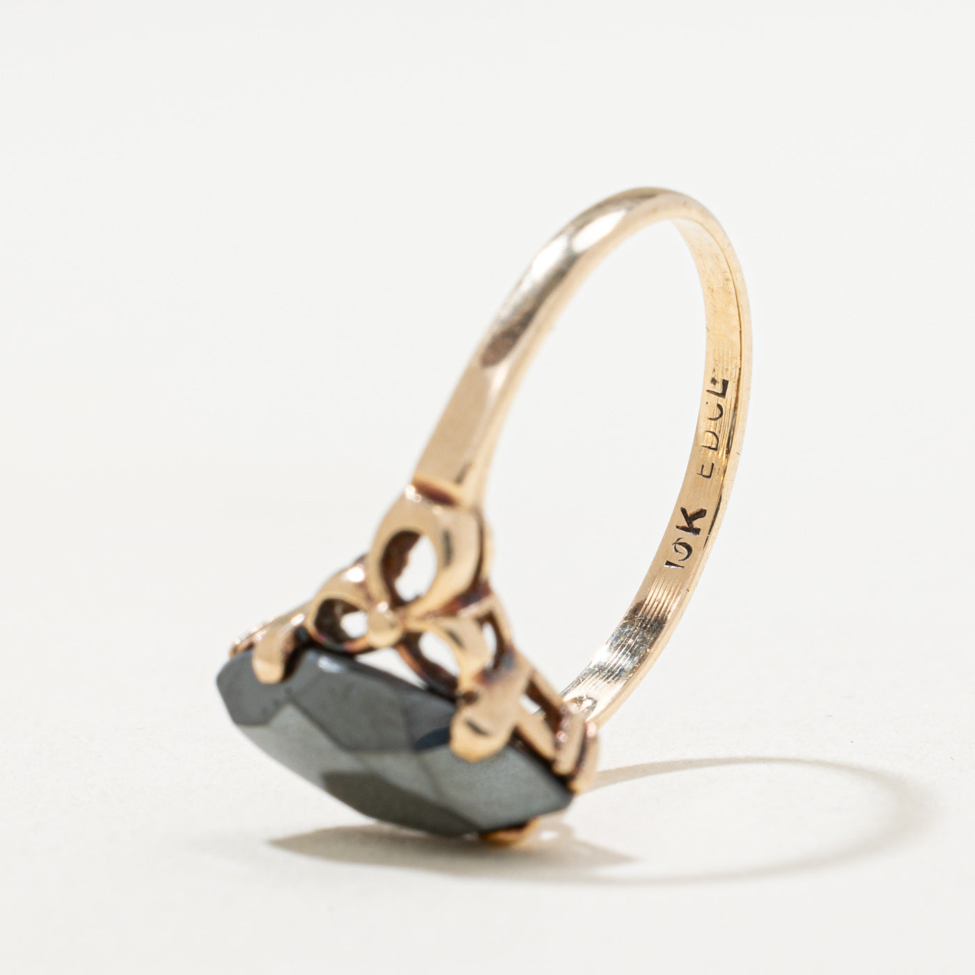 Bague conique en or 10 carats avec hématite taille marquise | 1,40 ct | Taille 5,5