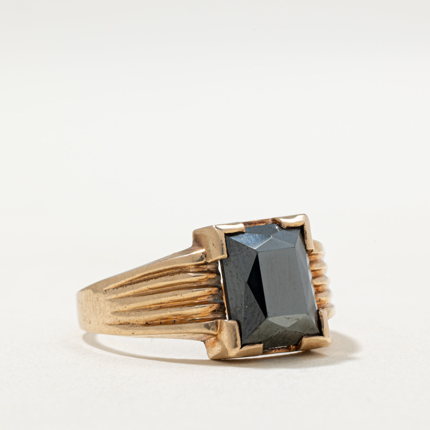 Bague rainurée en hématite 10 carats | 3,00 ct | Taille 10