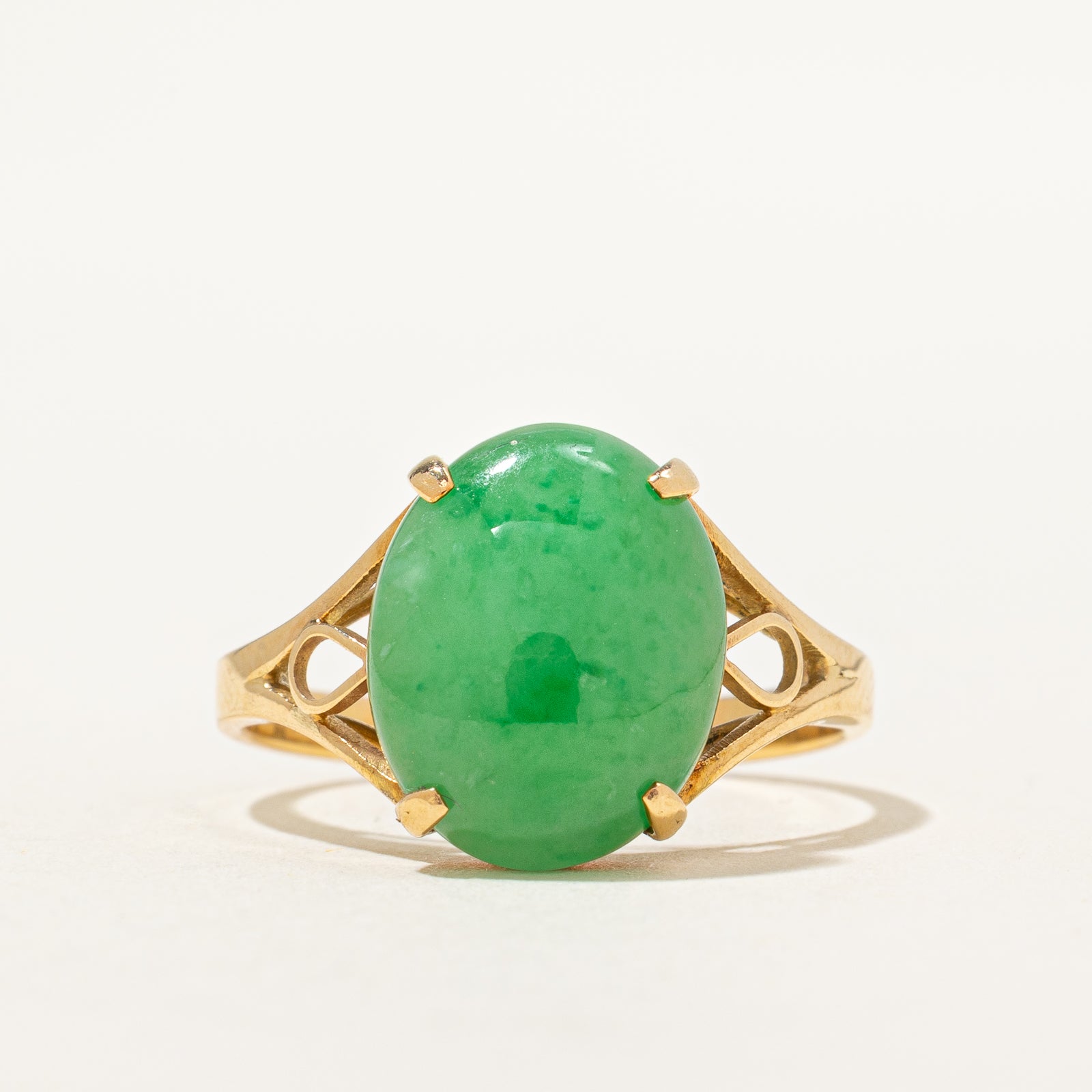 Oval Cabochon Jade Ring | 4.00ct | SZ 6.75