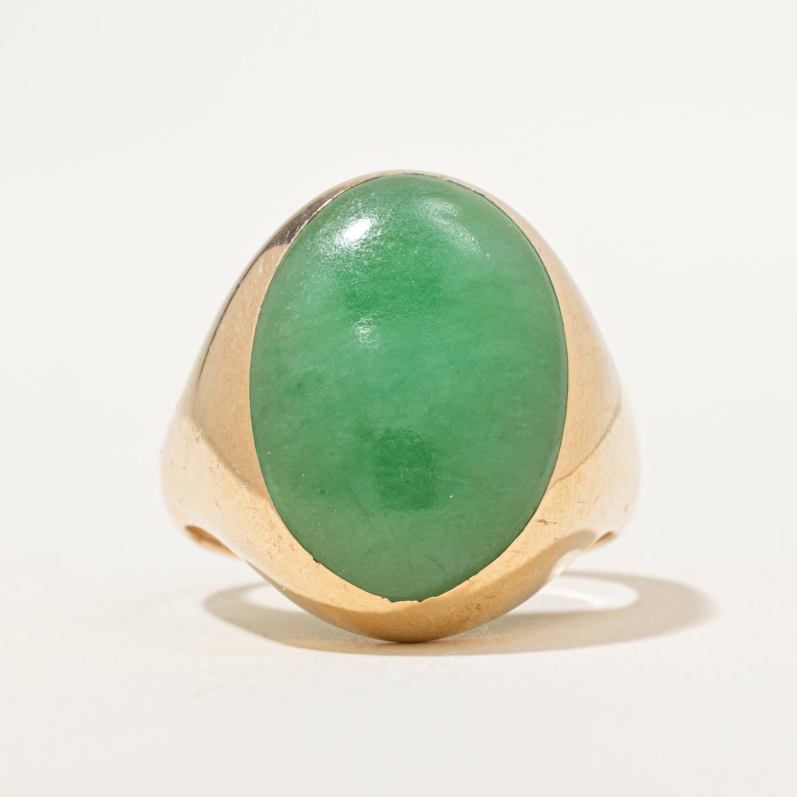 Oval Cabochon Jade Cocktail Ring | 15.00ct | SZ 8.25