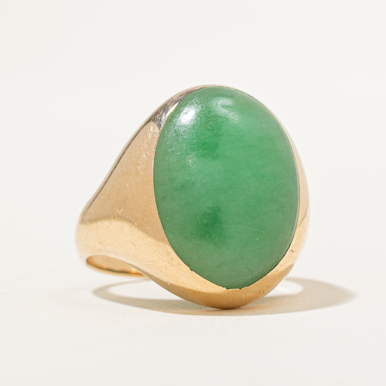 Oval Cabochon Jade Cocktail Ring | 15.00ct | SZ 8.25