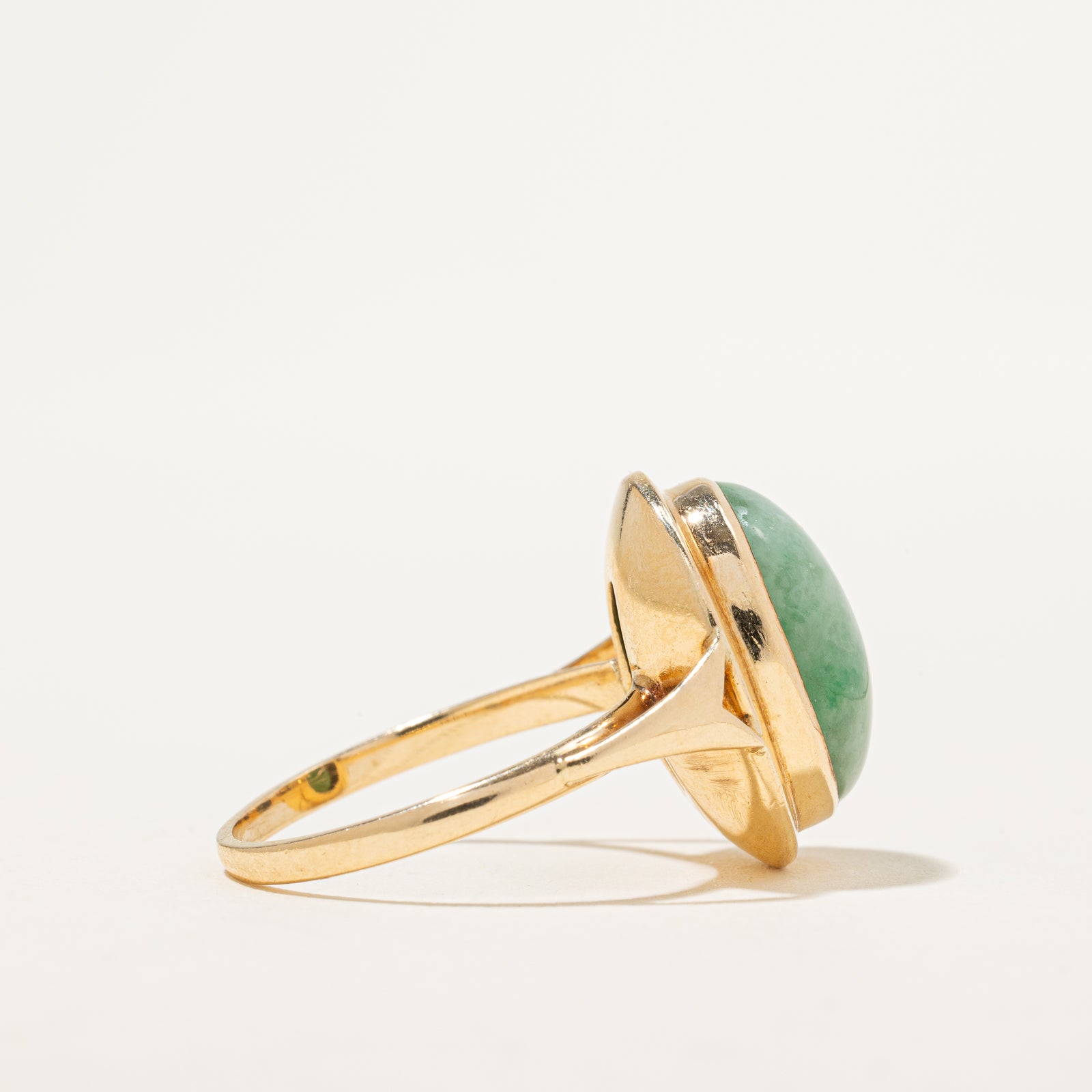 Bezel Set Oval Cabochon Jade Ring | 6.00ct | SZ 6.5