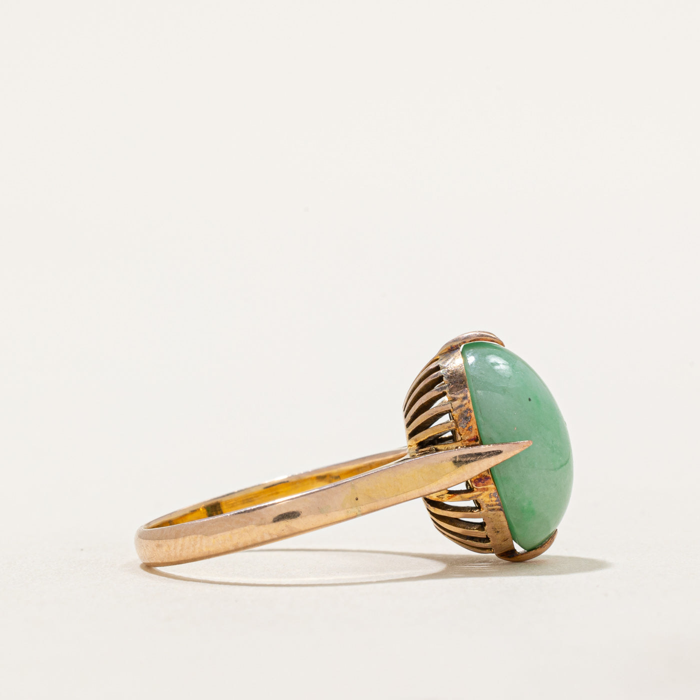 Oval Cabochon Jade Cocktail Ring | 8.00ct | SZ 6.5