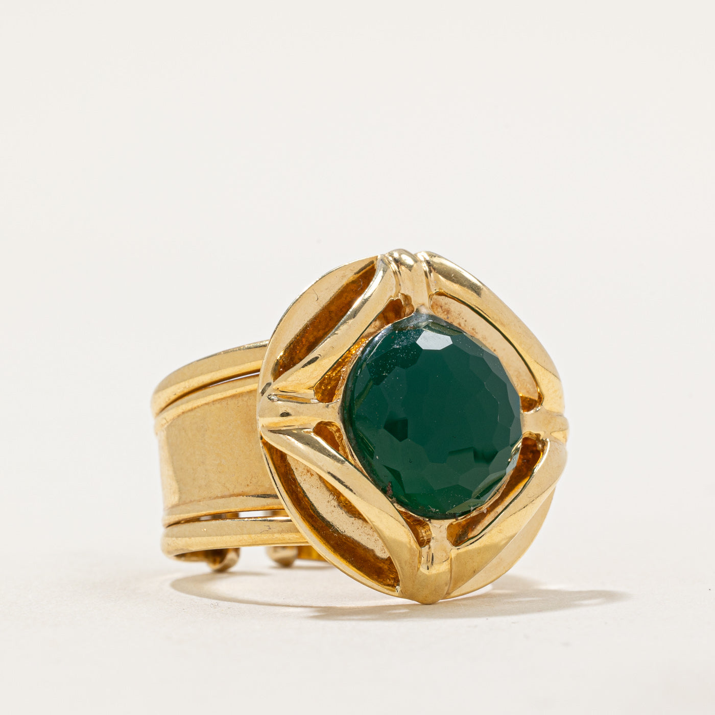 Round Cabochon Chrysoprase Cocktail Ring | 3.50ct | SZ 8
