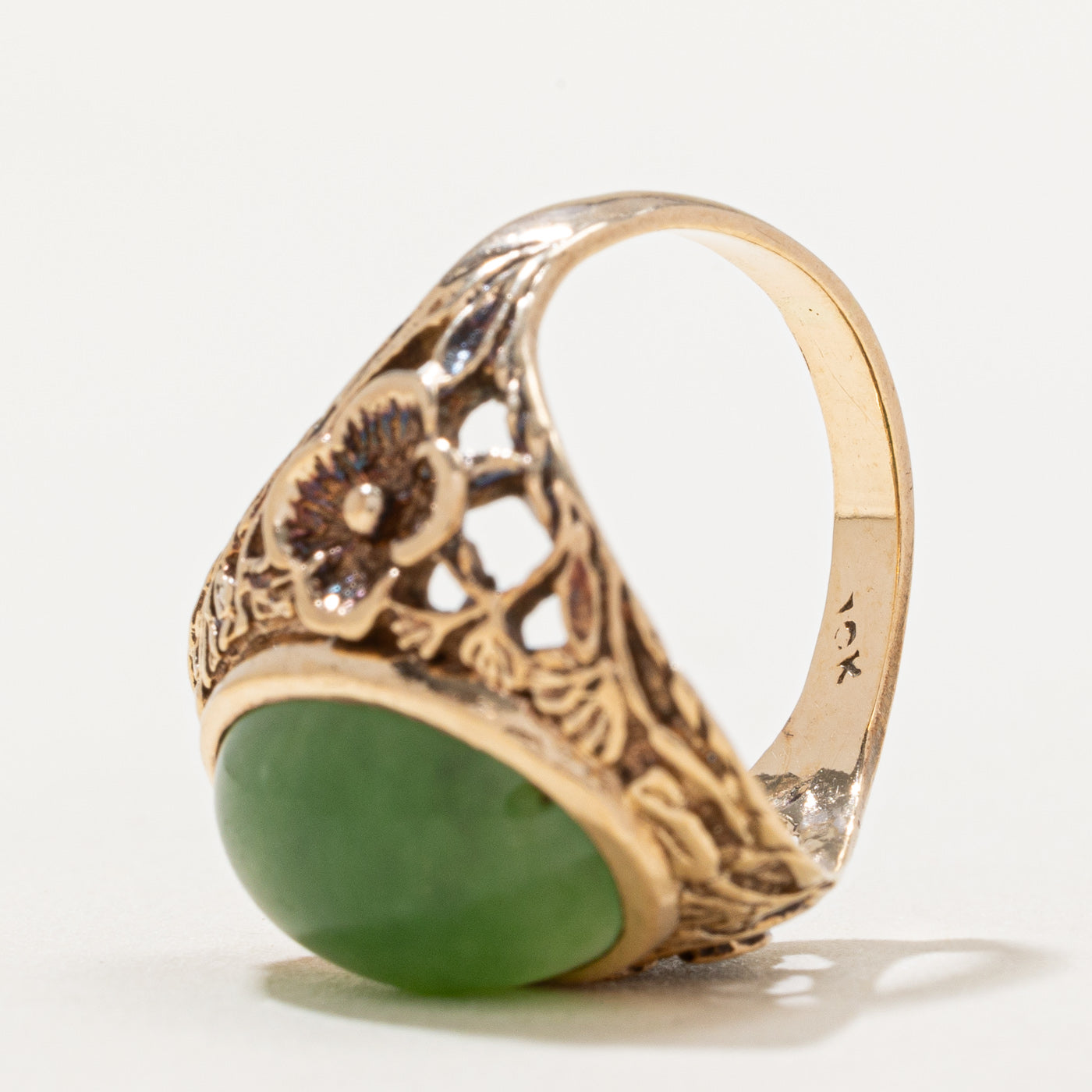 Bague cocktail en jade néphrite à motif floral texturé | 5,40 ct | Taille 5,5