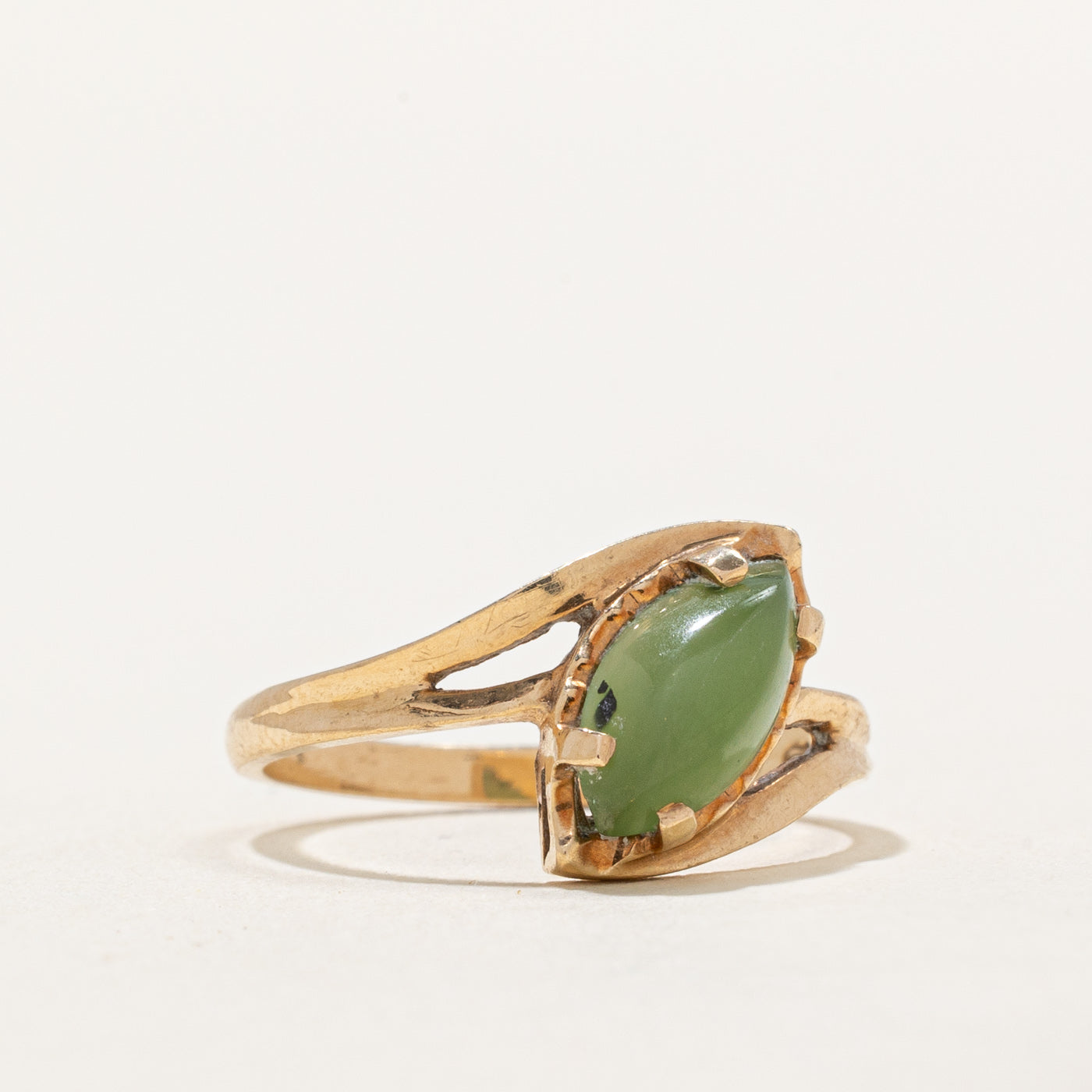Marquise Cabochon Nephrite Jade Ring | 0.90ct | SZ 6