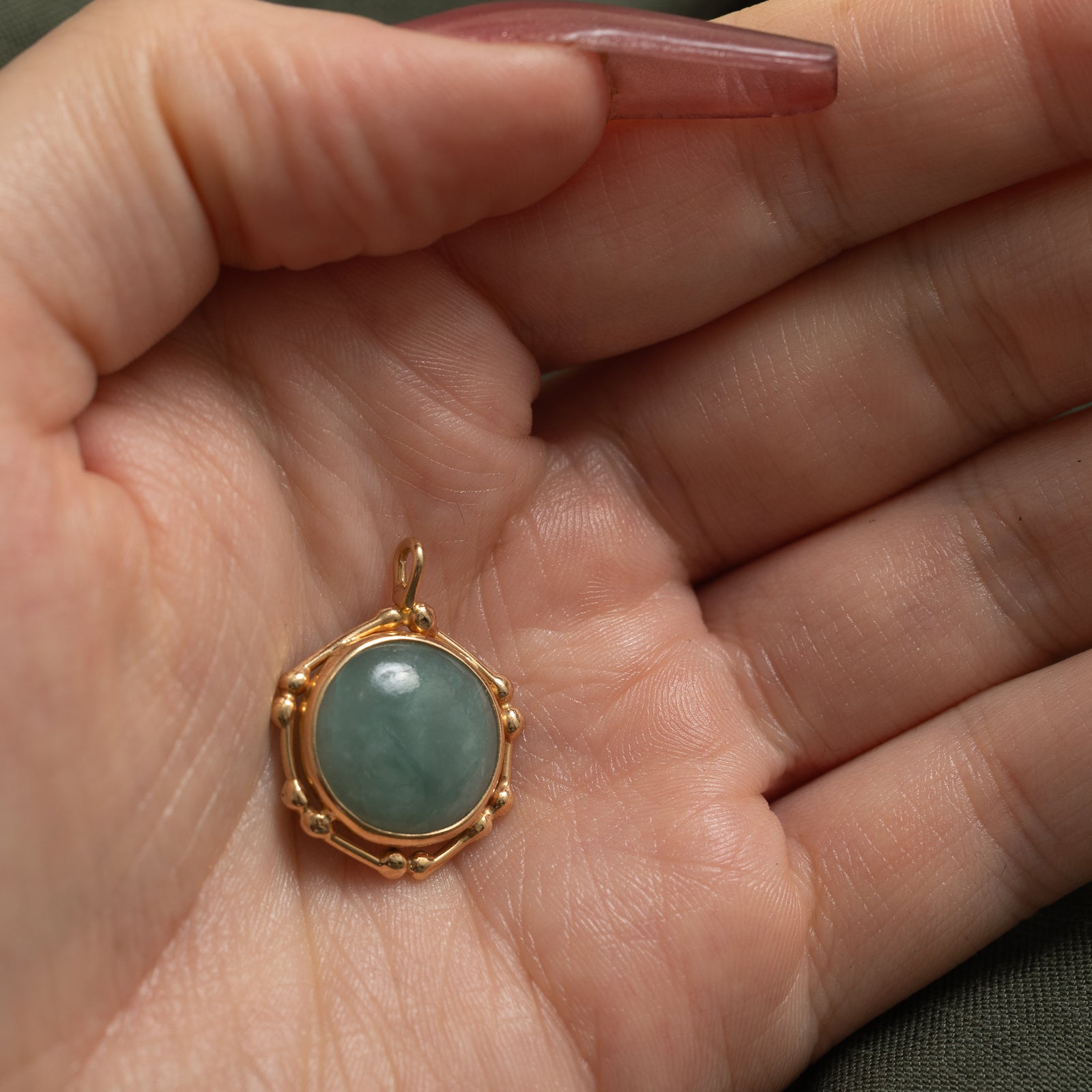 Round Cabochon Nephrite Jade Pendant | 3.60ct