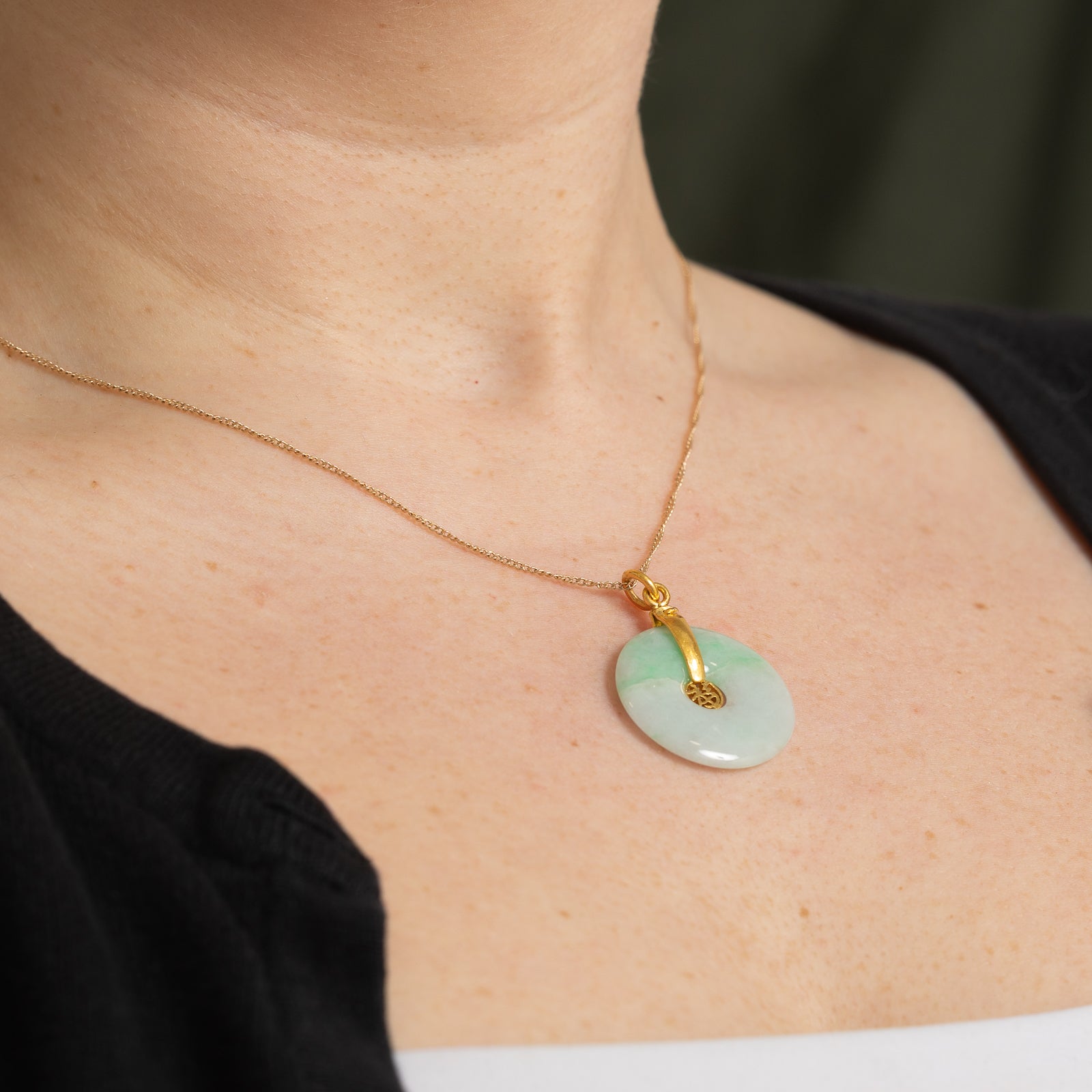 Single Stone Jadeite Pendant | 25.00ct