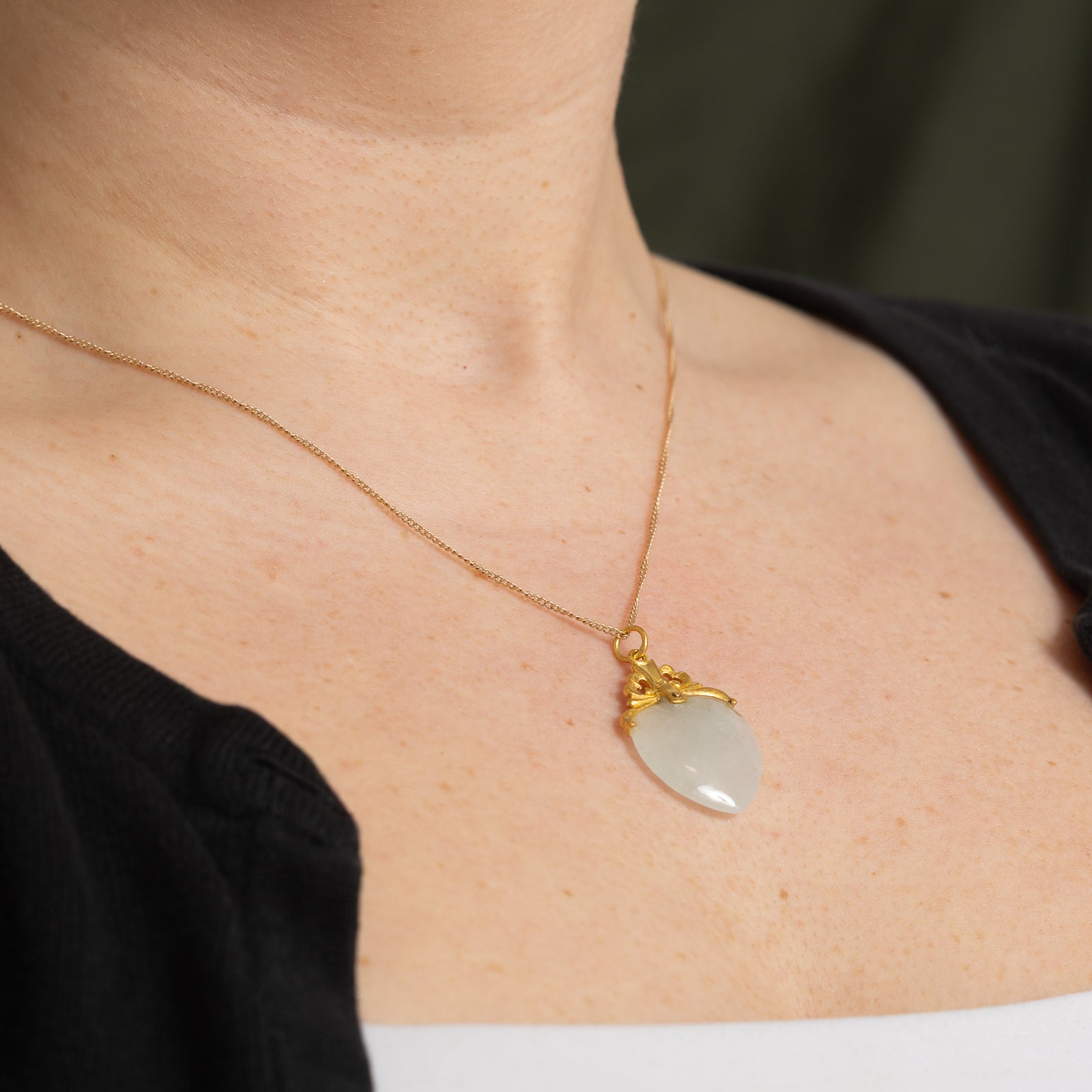 Jadeite Heart Pendant | 28.00ct