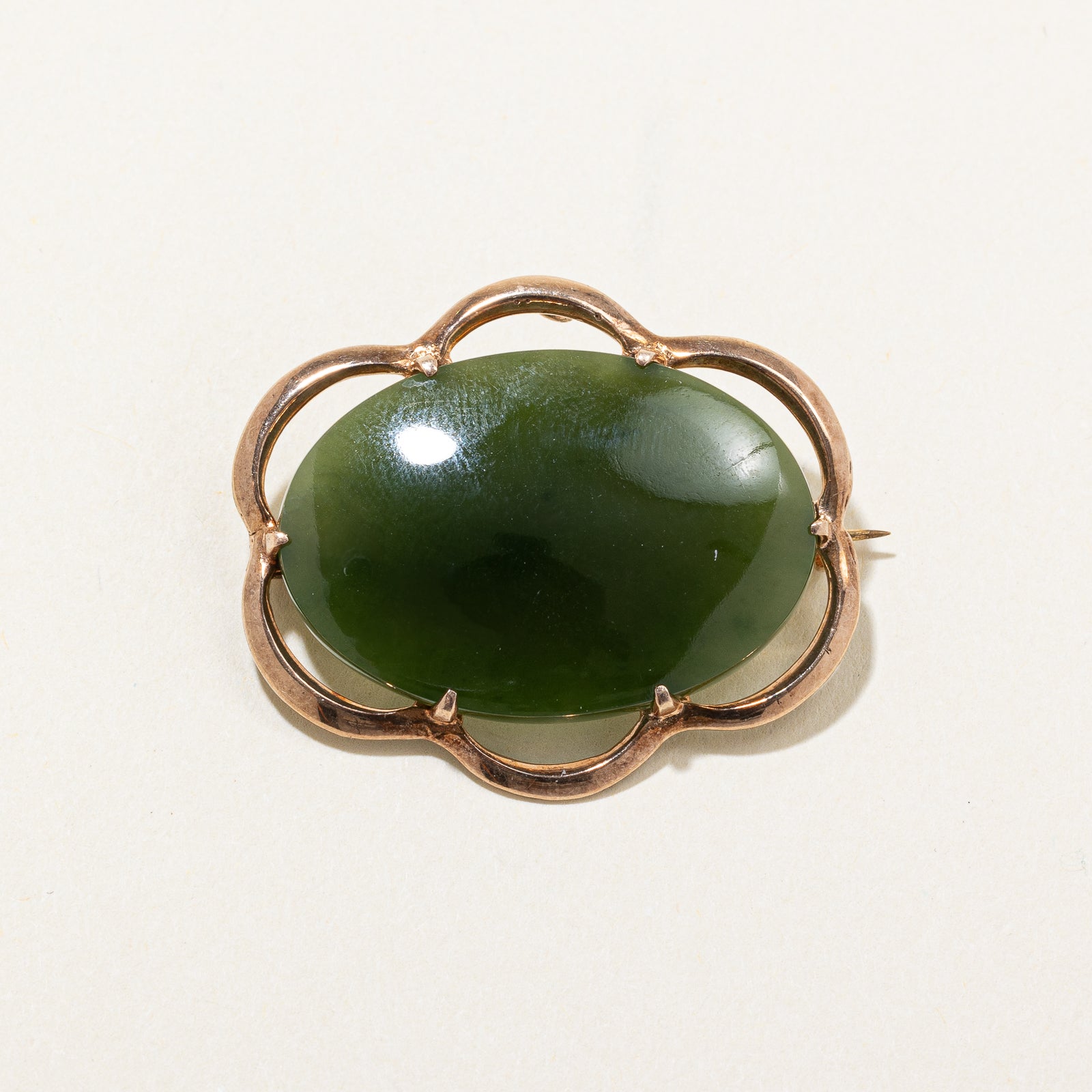 Nephrite Jade Scalloped Brooch | 23.00ct