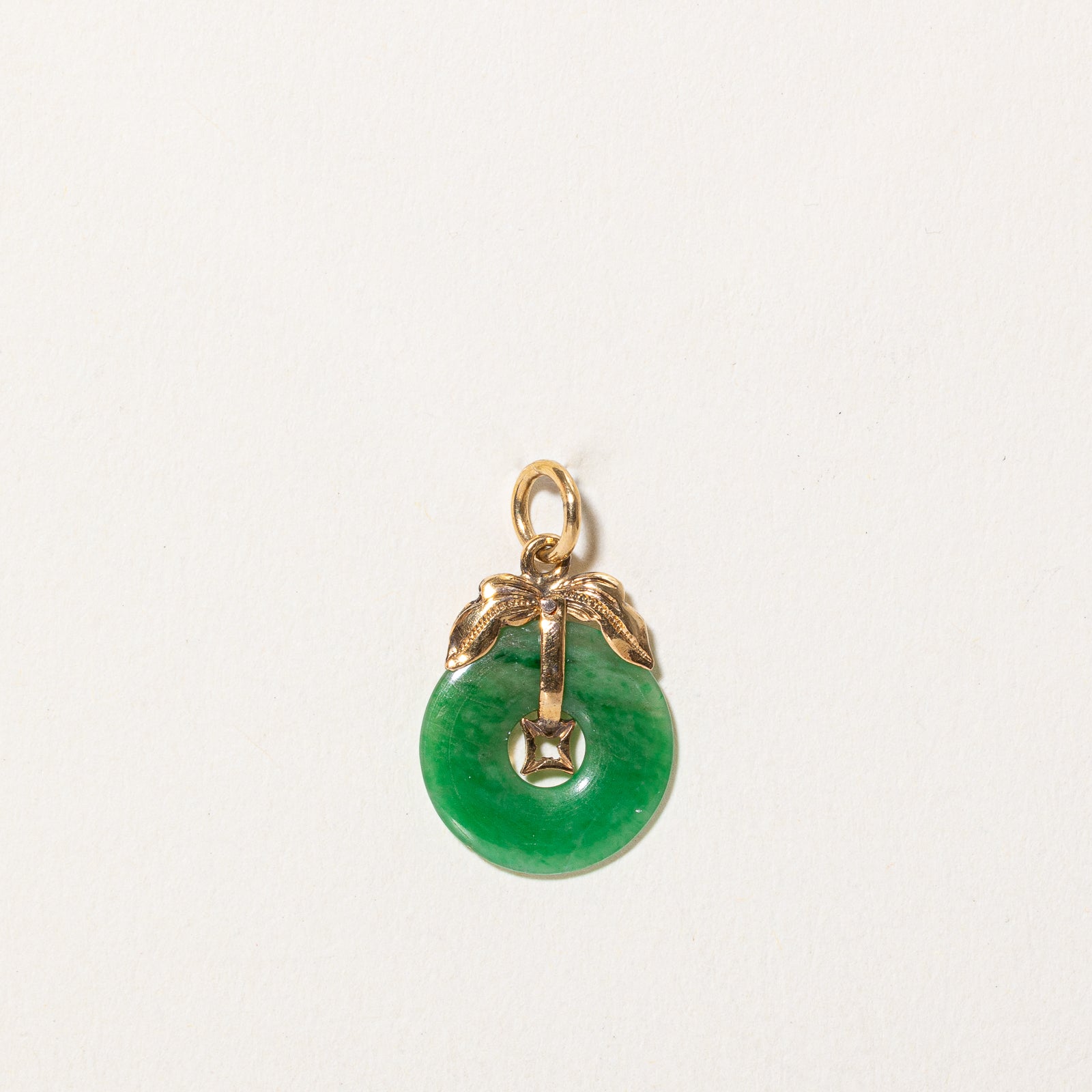 Donut Jadeite Pendant | 3.00ct