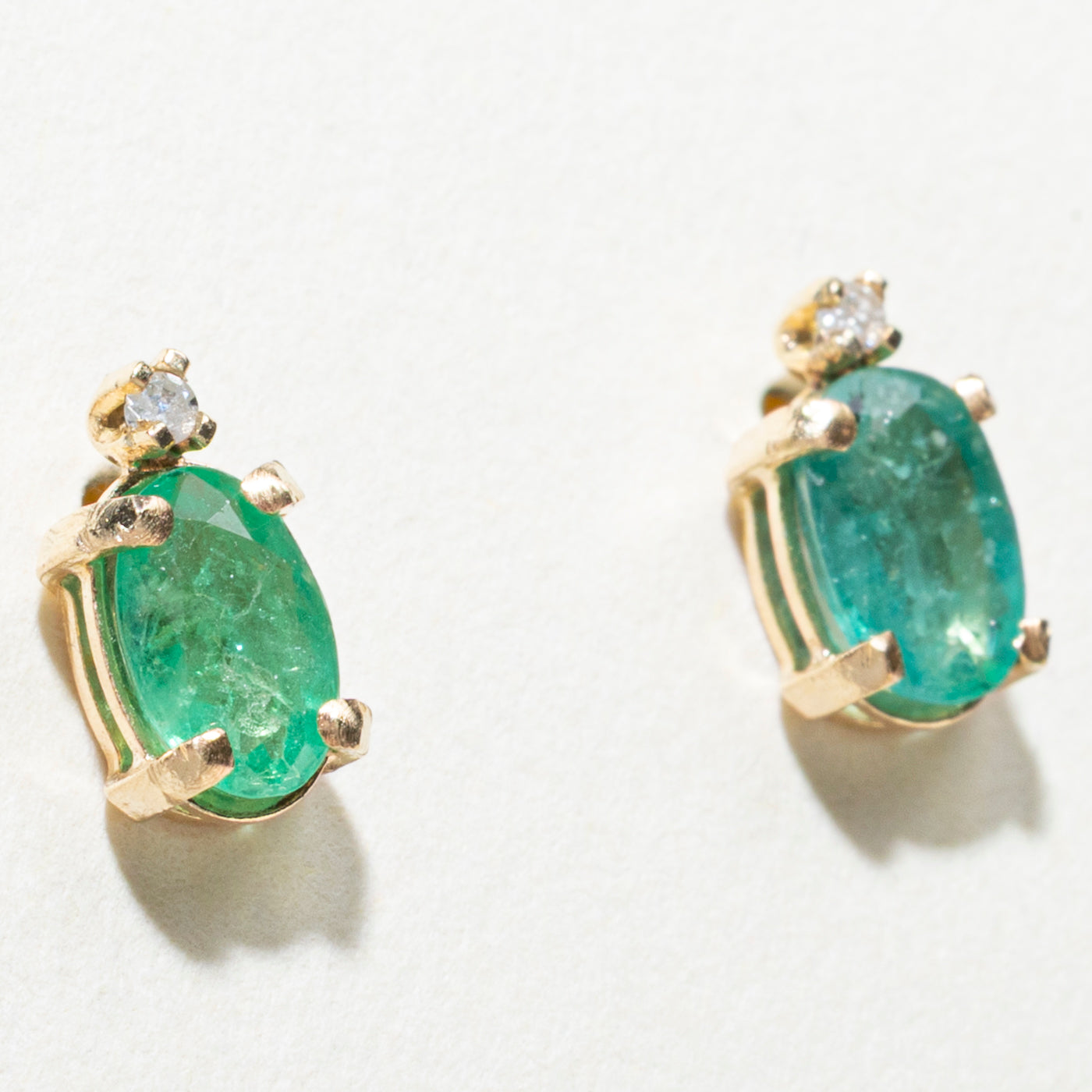 Emerald & Diamond Stud Earrings & Pendant Set | 1.00ctw, 0.02ctw