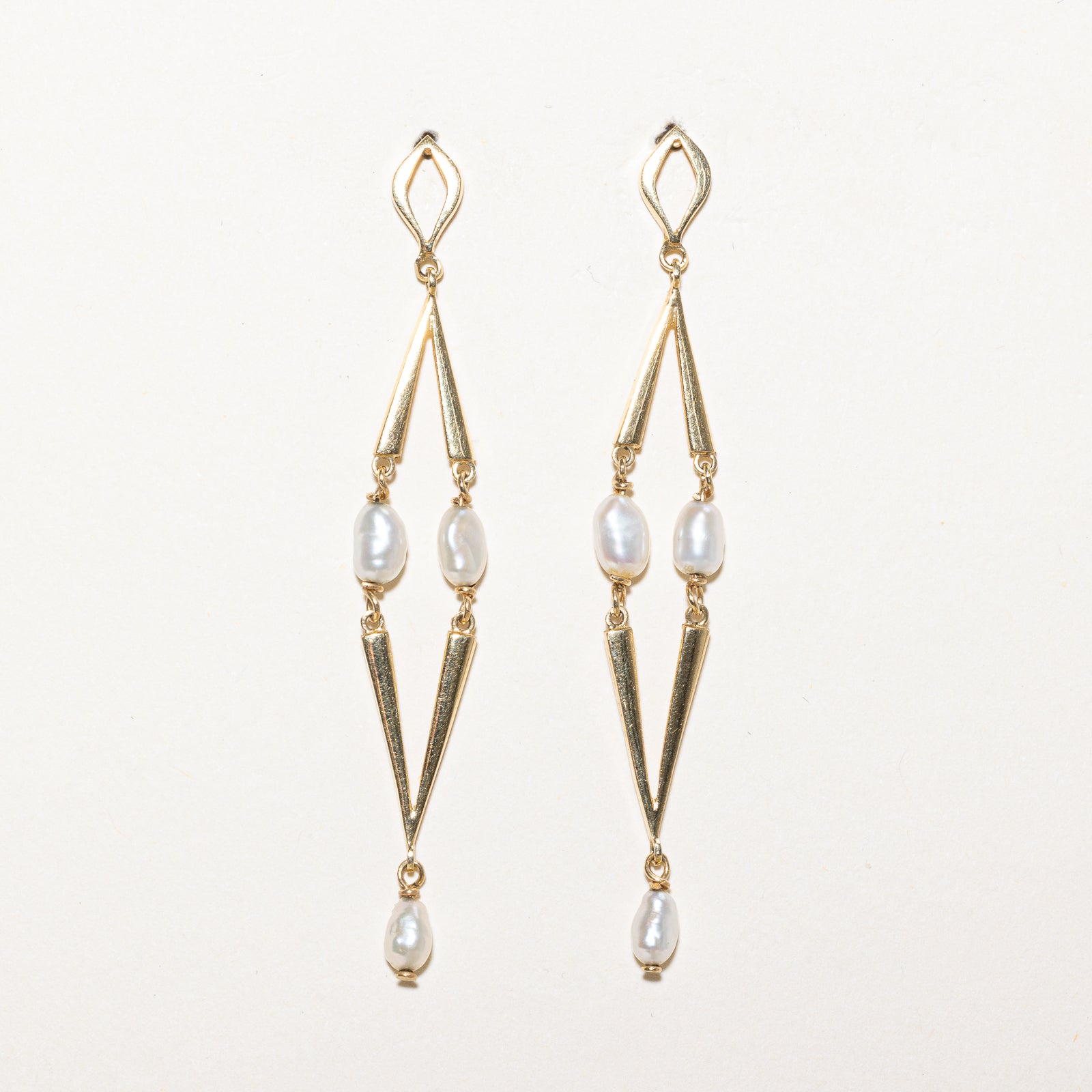 Rice Pearl Dangle Earrings