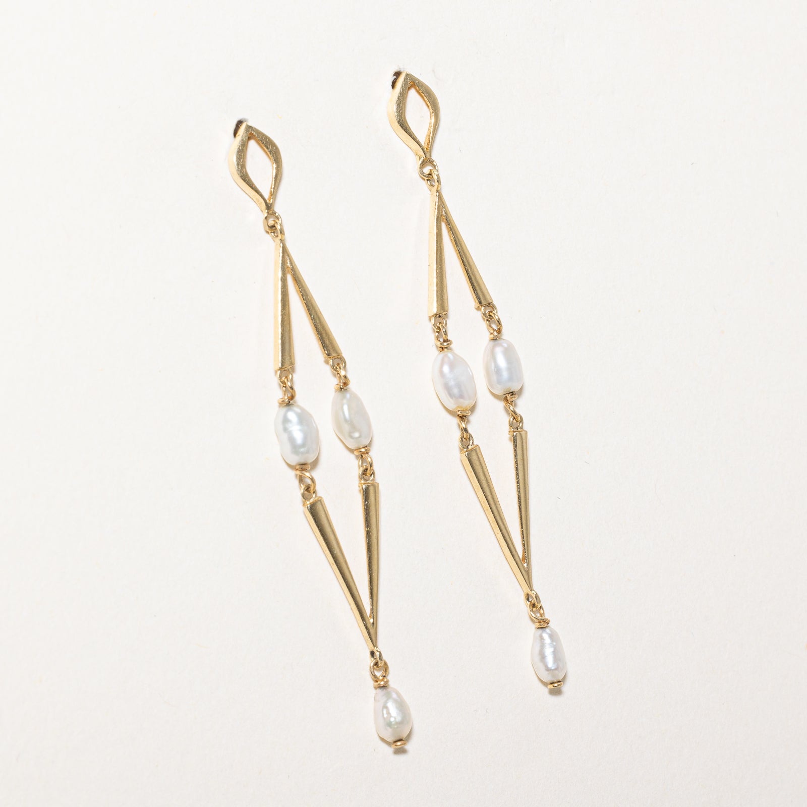 Rice Pearl Dangle Earrings