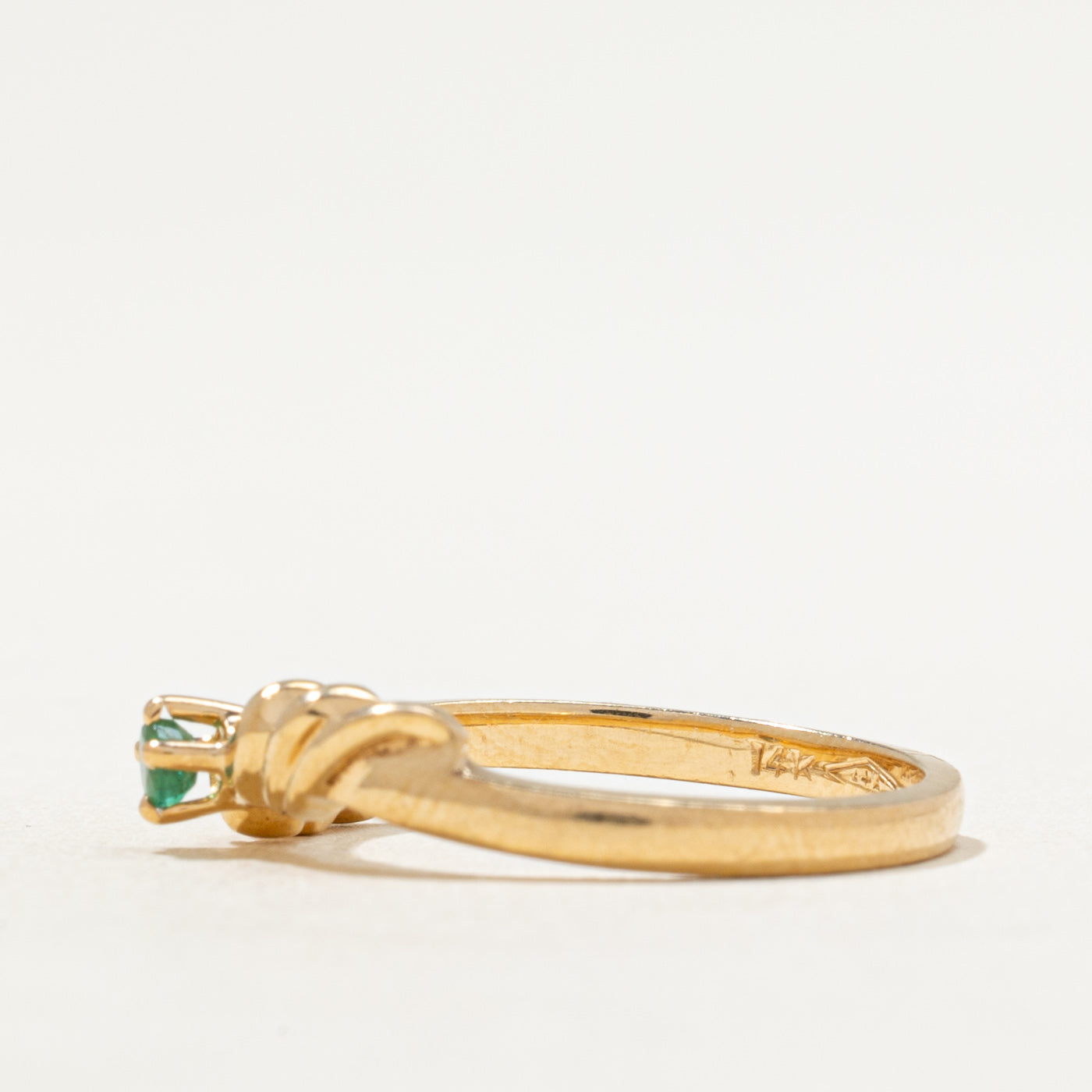 Solitaire Emerald Twisted Ring | 0.04ct | SZ 6.25