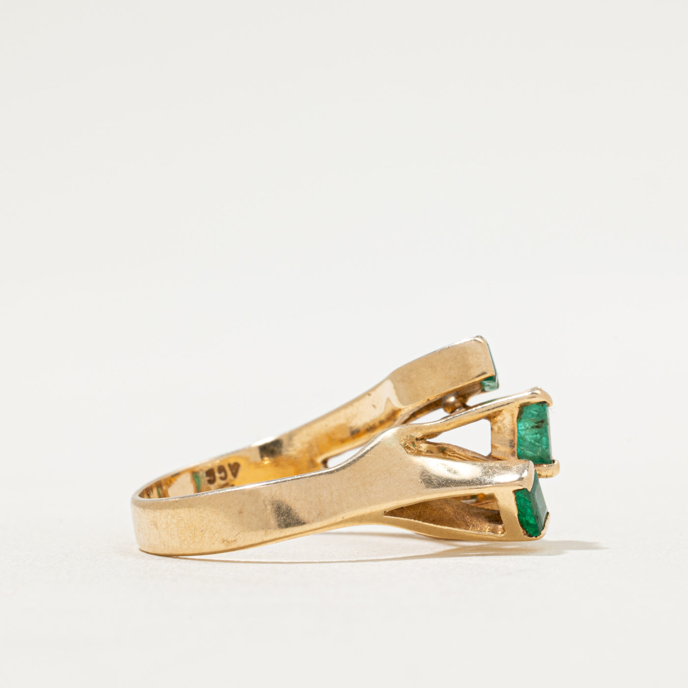 Scattered Emerald Ring | 0.83ctw | SZ 6.5