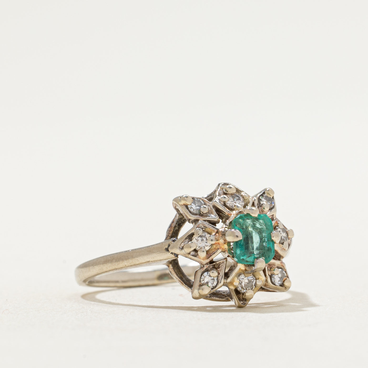 Emerald & Diamond Ring | 0.30ct, 0.12ctw | SZ 6.75