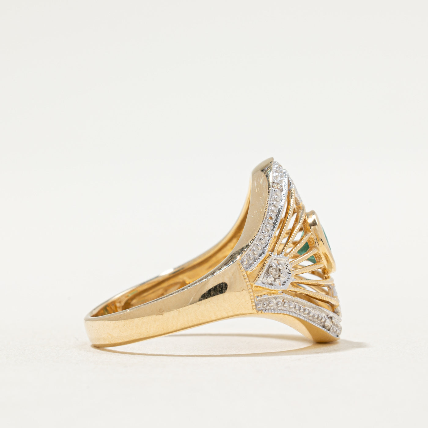 Emerald & Diamond Openwork Cocktail Ring | 0.35ct, 0.07ctw | SZ 8.25