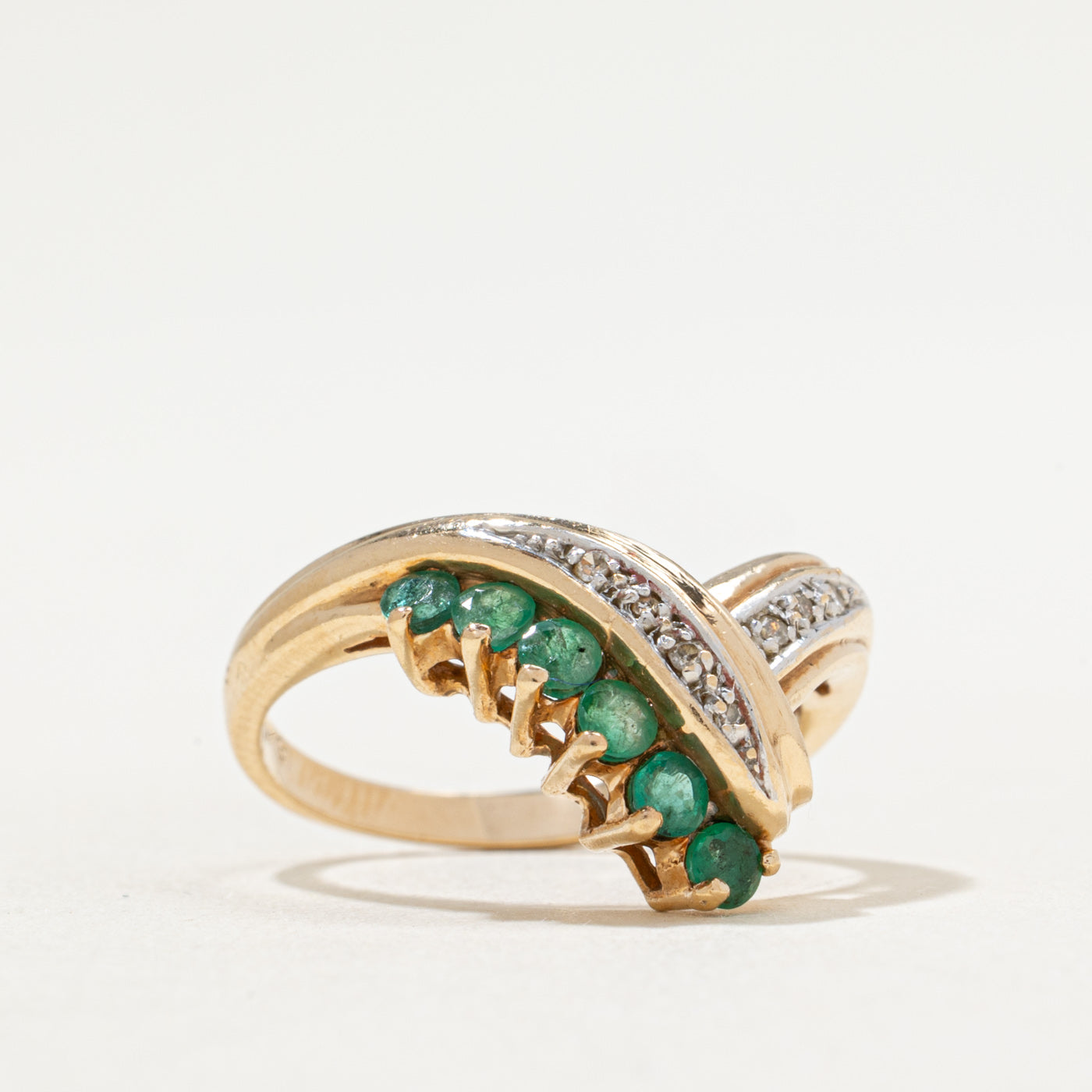 Emerald & Diamond Chevron Ring | 0.40ctw, 0.03ctw | SZ 6
