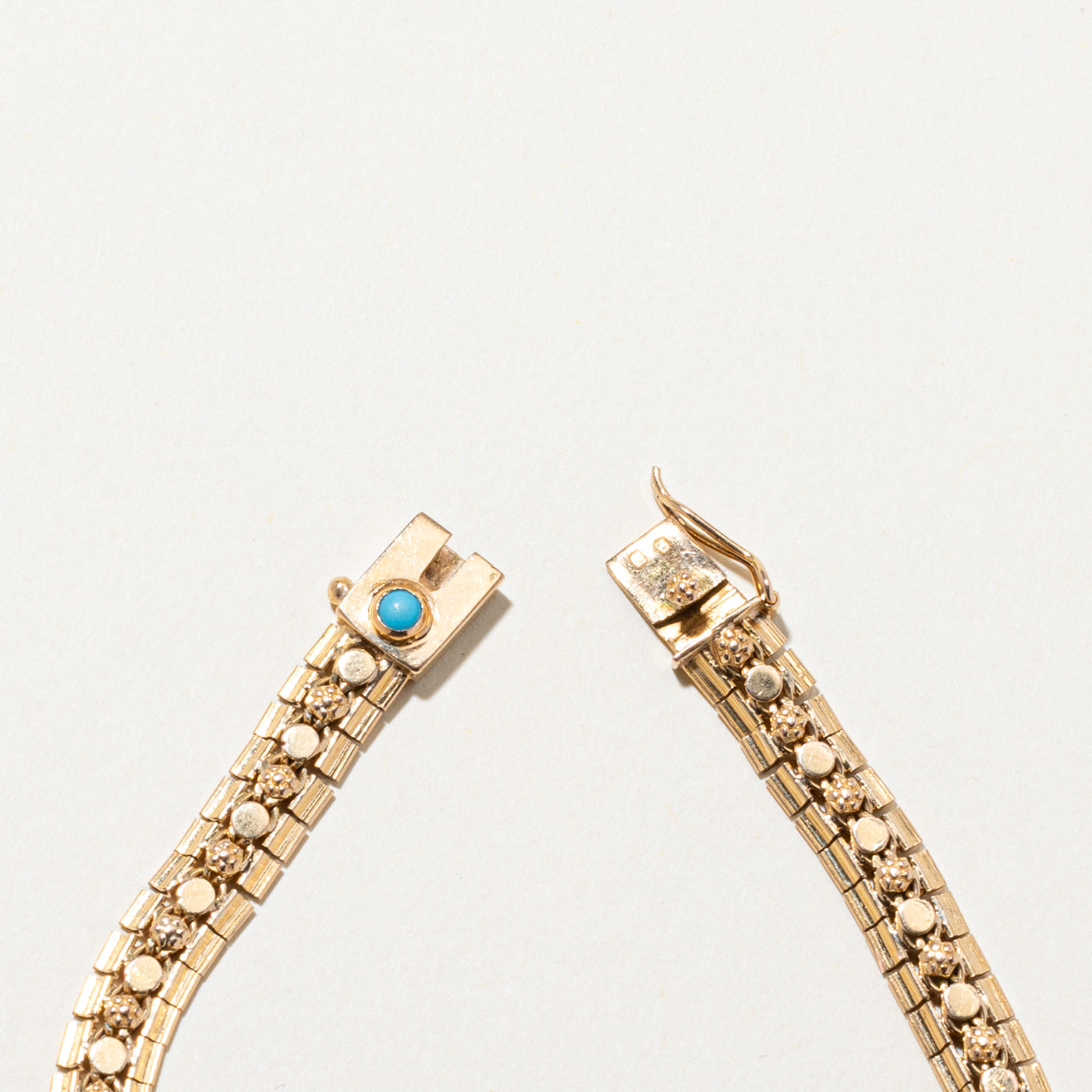 19k Bracelet with Turquoise Detail | 0.10ct | 7"