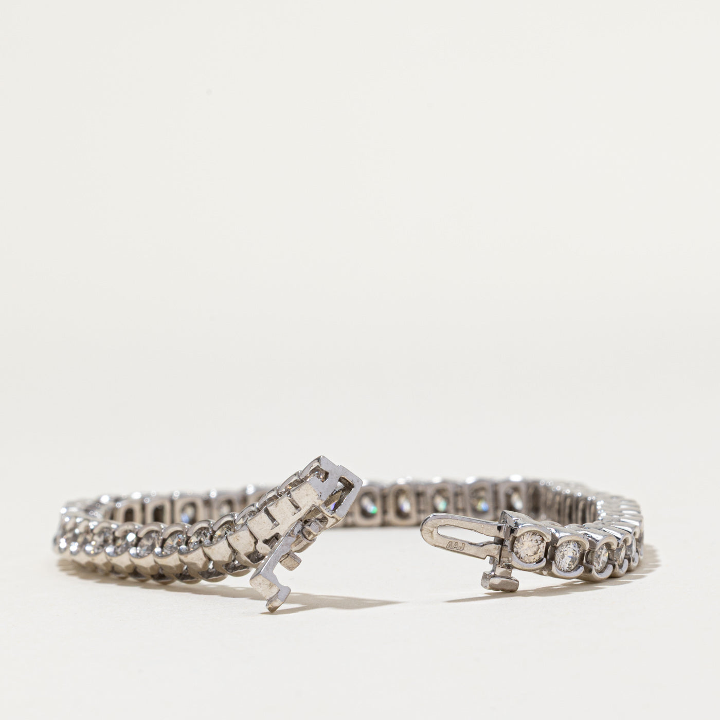 14K Semi Bezel Set Diamond Tennis Bracelet | 2.76ctw | 6"