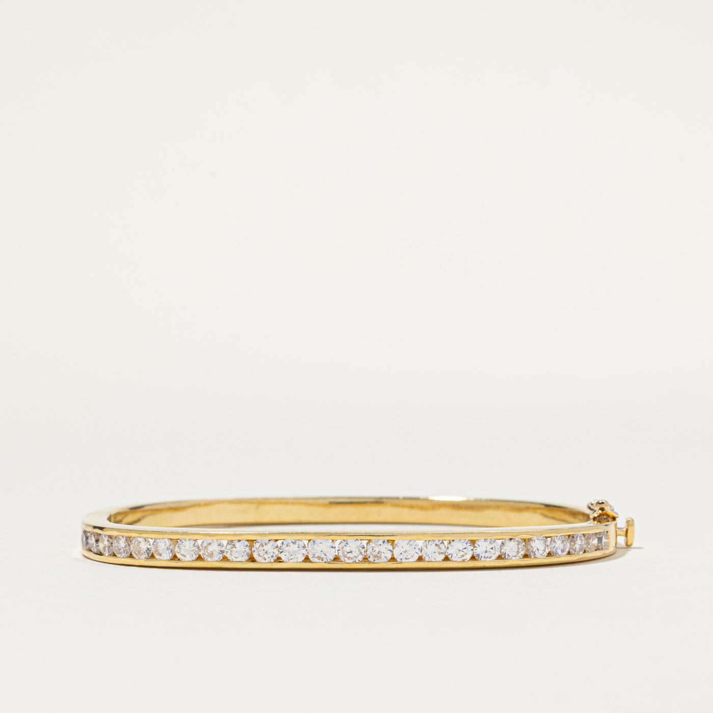 18K Channel Set Diamond Bangle Bracelet | 2.64ctw | 7"