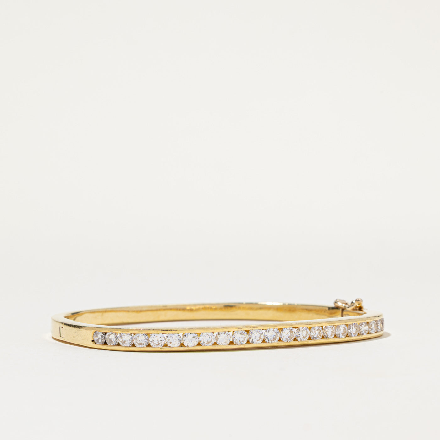 18K Channel Set Diamond Bangle Bracelet | 2.64ctw | 7"
