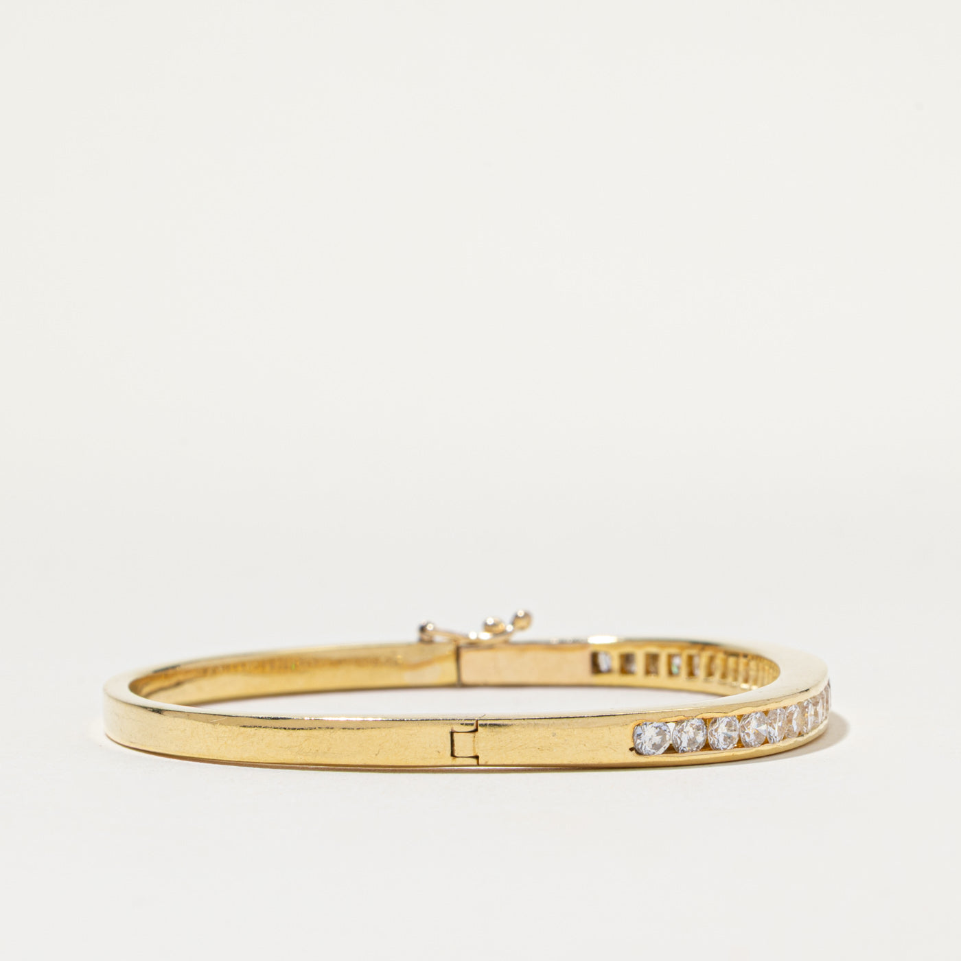 18K Channel Set Diamond Bangle Bracelet | 2.64ctw | 7"