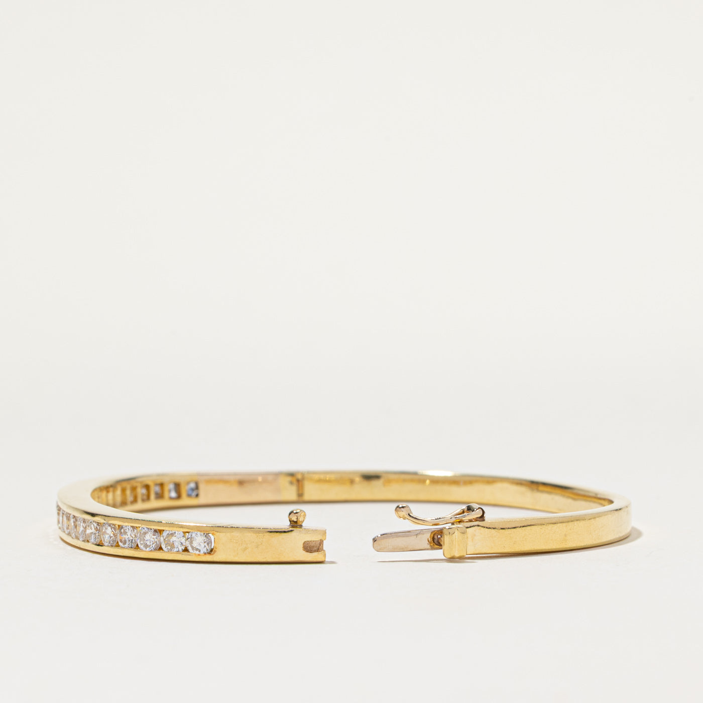 18K Channel Set Diamond Bangle Bracelet | 2.64ctw | 7"