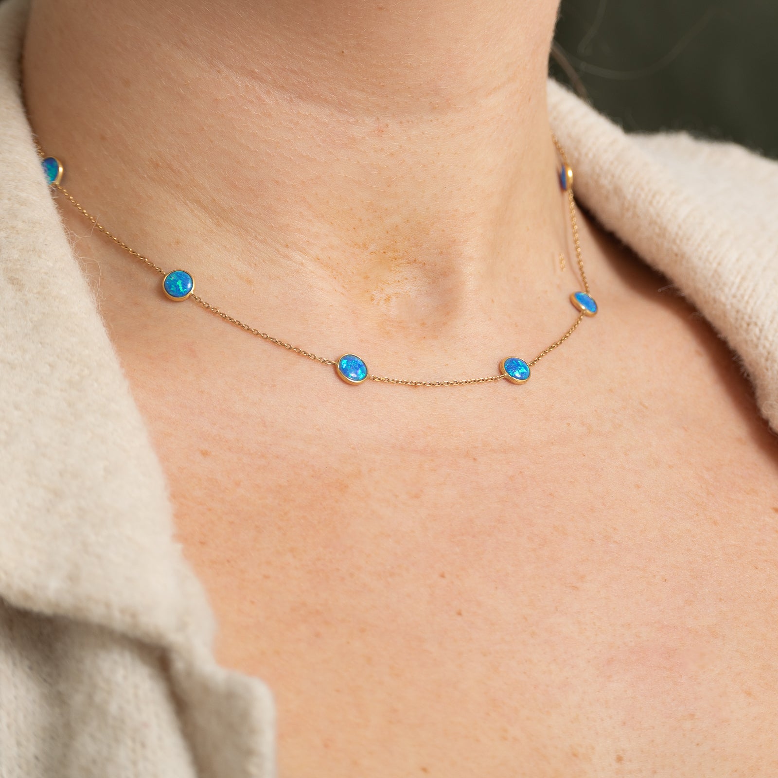 18K Synthetic Blue Opal Necklace | 3.00ctw
