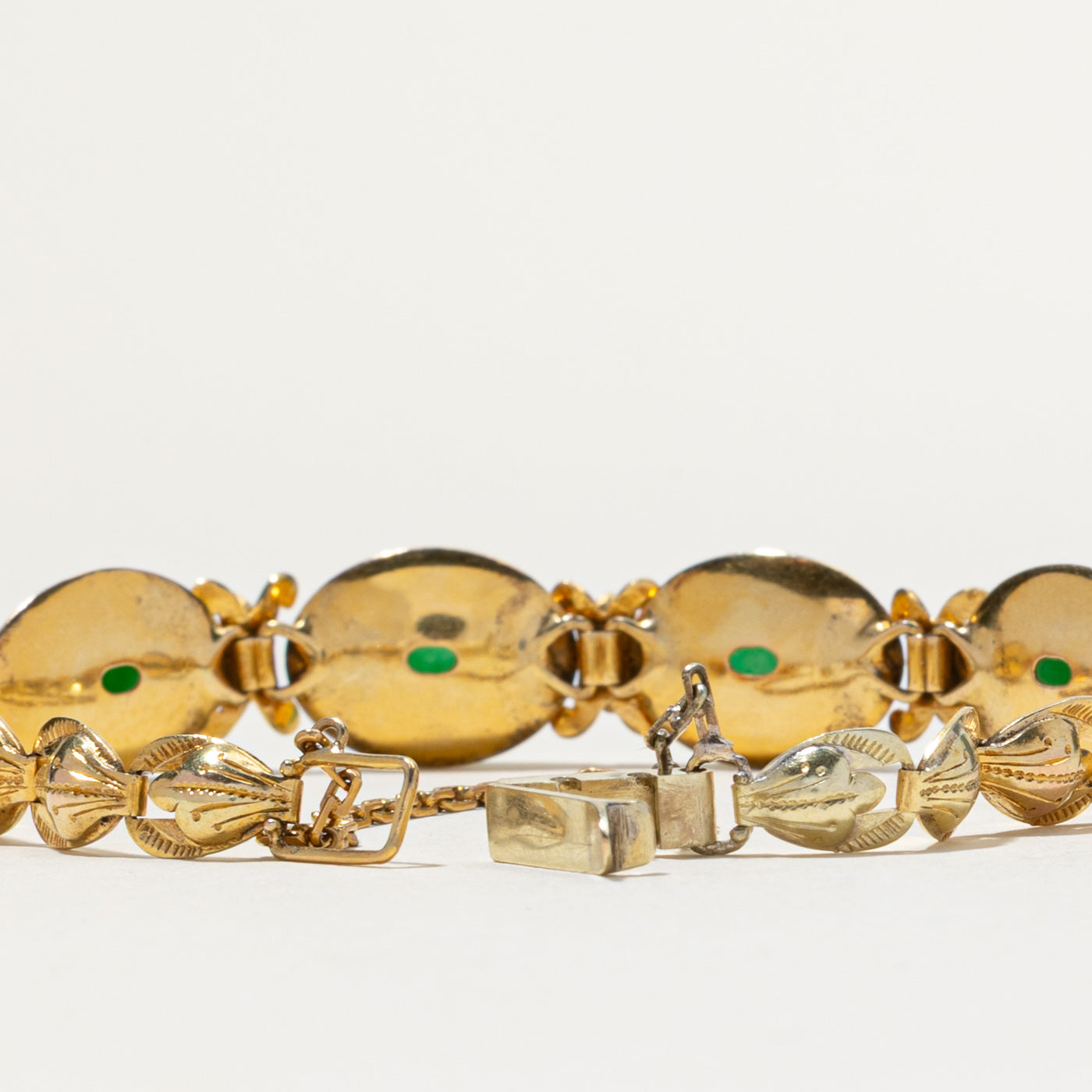18k Cabochon Jadeite Bracelet | 10.00ctw | 6"