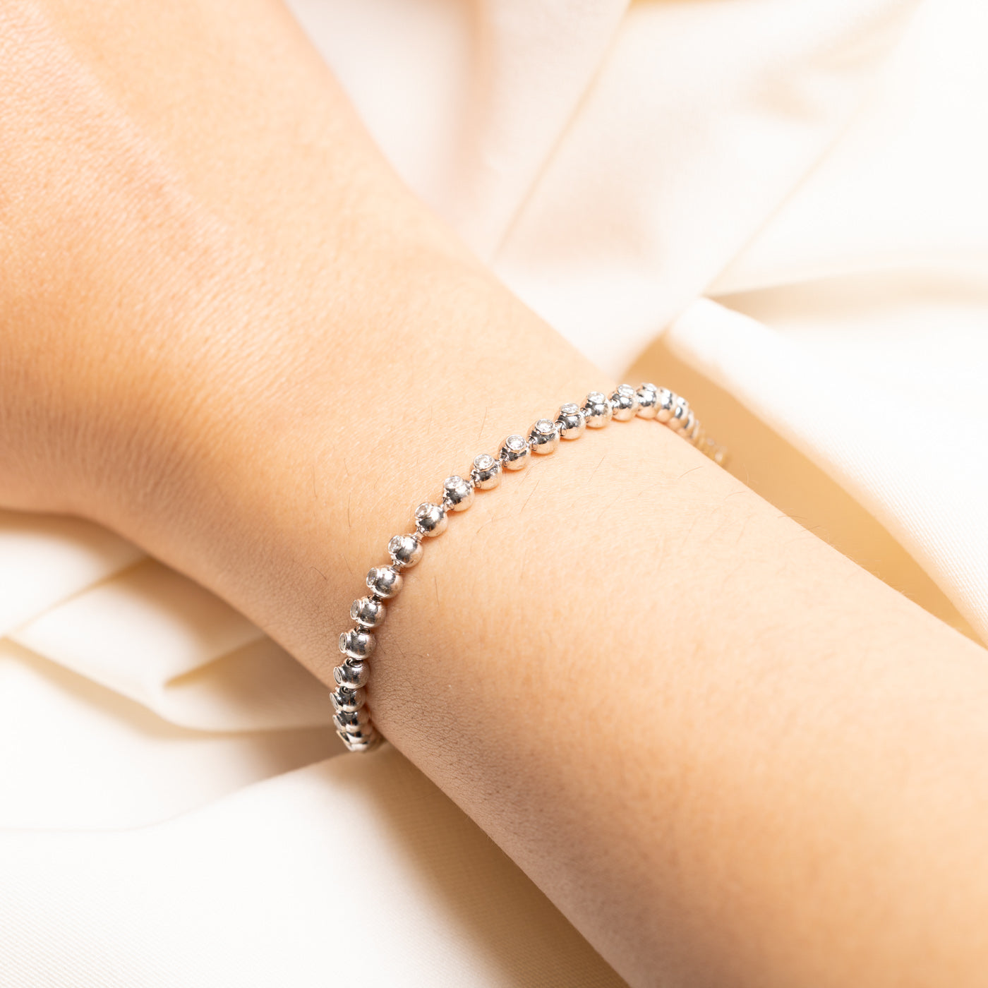 18K Bezel Set Beaded Diamond Tennis Bracelet | 1.61ctw | 7.5"