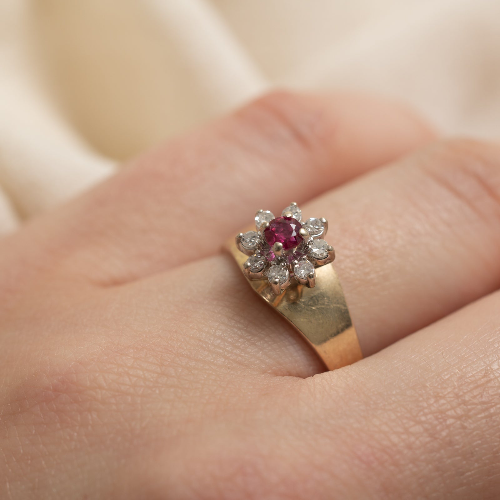 Ruby & Diamond Petal Tapered Ring | 0.20ct, 0.16ctw | SZ 7.75