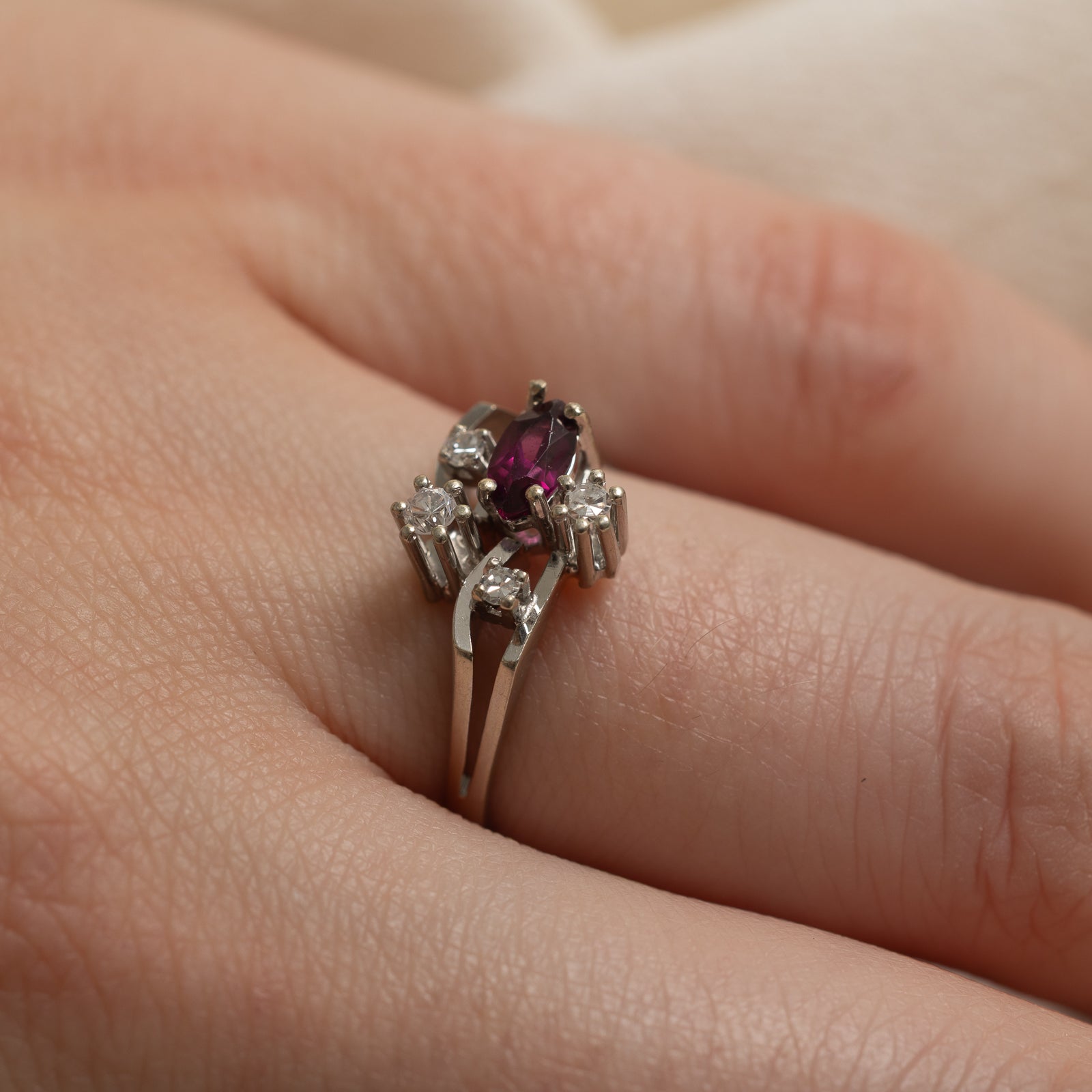 Scattered Garnet & Diamond Ring | 0.30ct, 0.10ctw | SZ 7