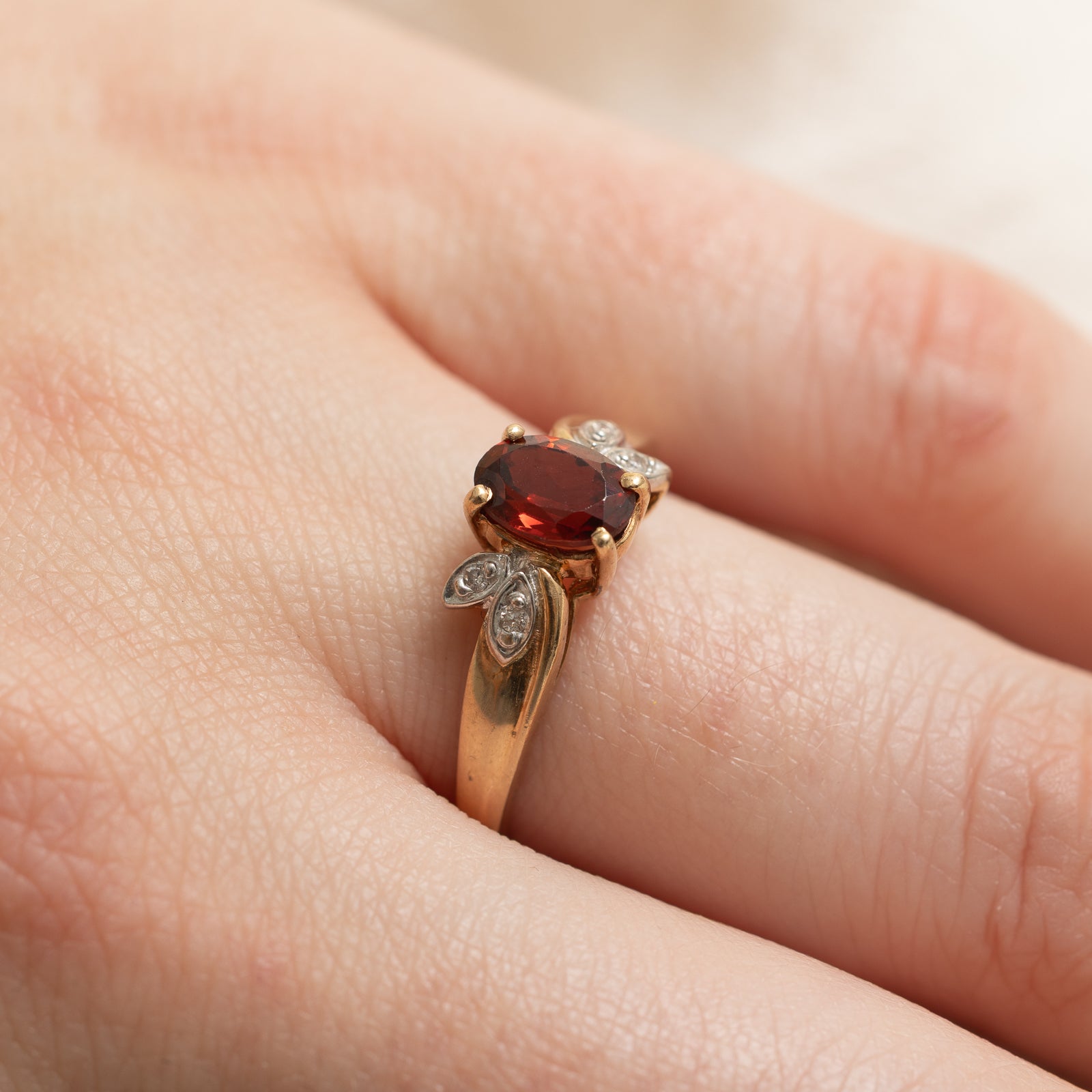 Garnet & Diamond Ring | 0.90ct, 0.03ctw | SZ 8