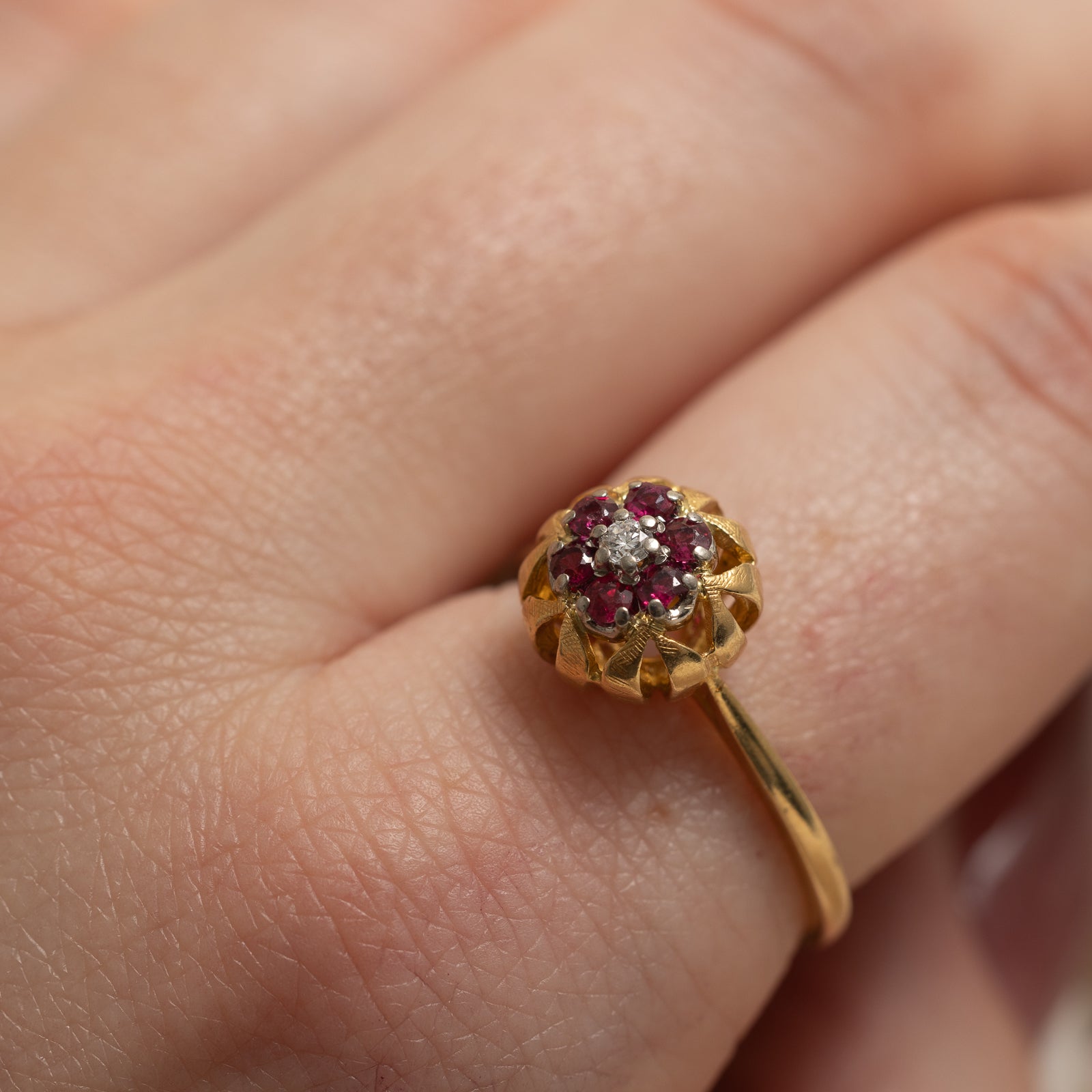 Ruby & Diamond Floral Design Ring | 0.22ctw, 0.04ct | SZ 8.25