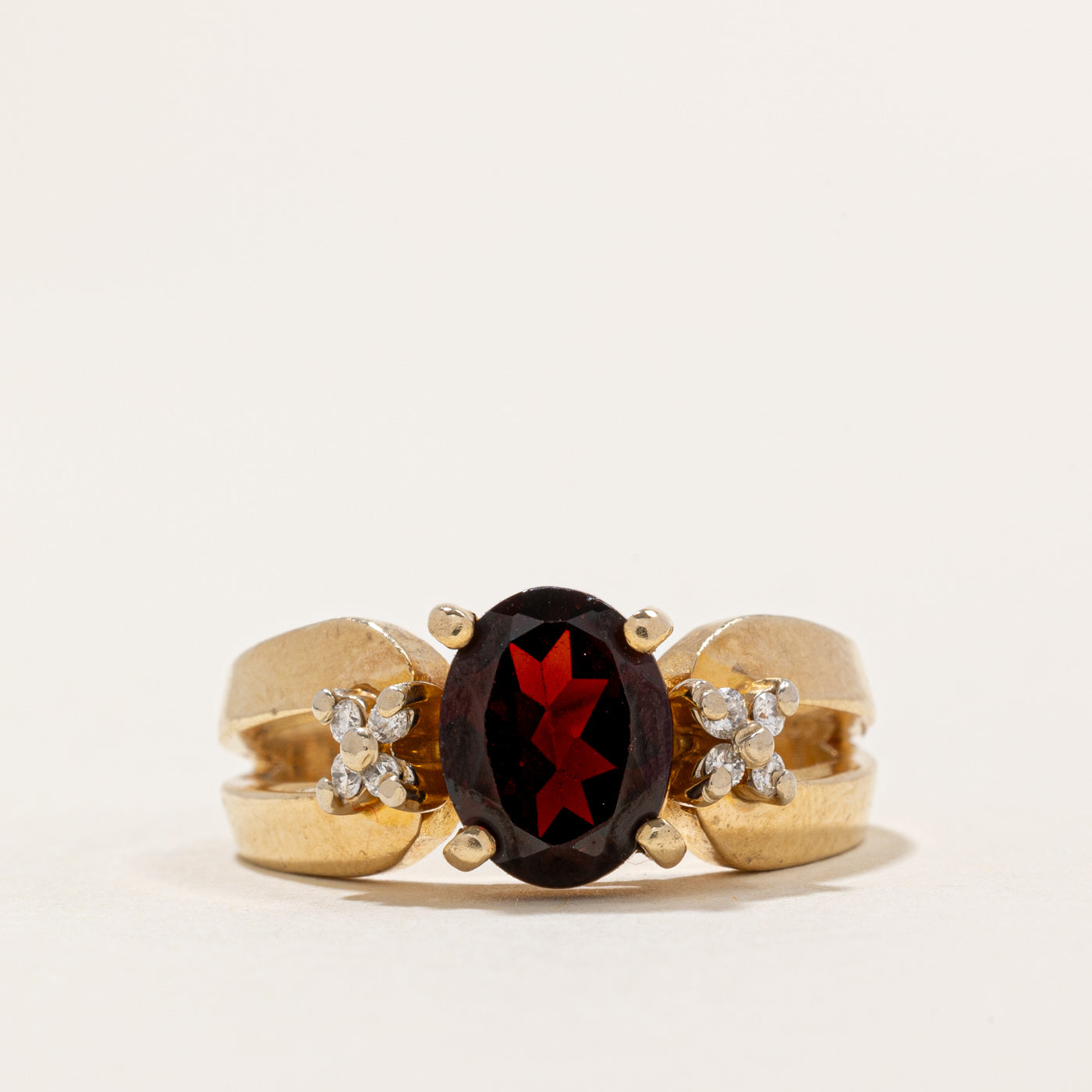Oval Cut Garnet & Diamond Ring | 2.00ct, 0.07ctw | SZ 7.25
