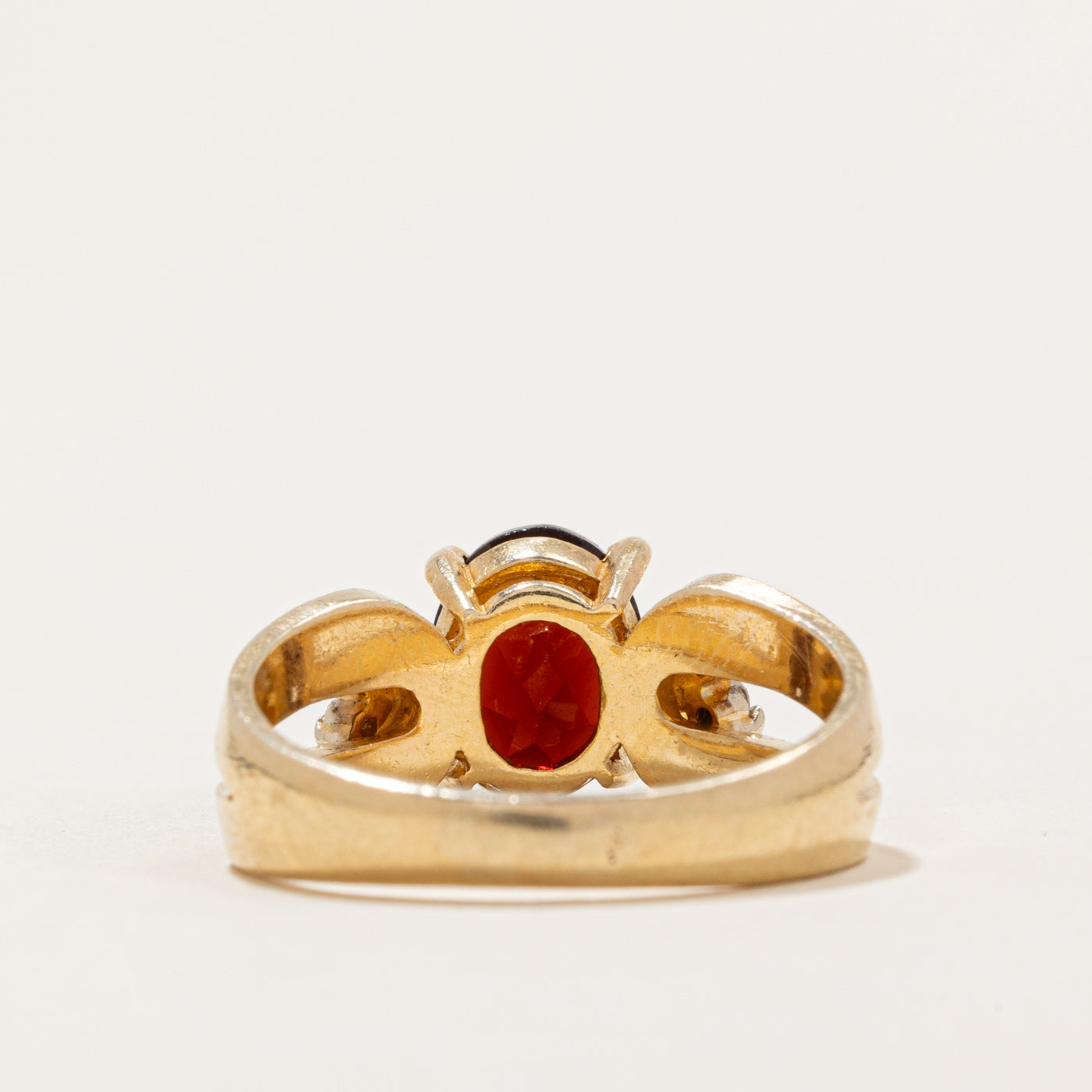 Oval Cut Garnet & Diamond Ring | 2.00ct, 0.07ctw | SZ 7.25