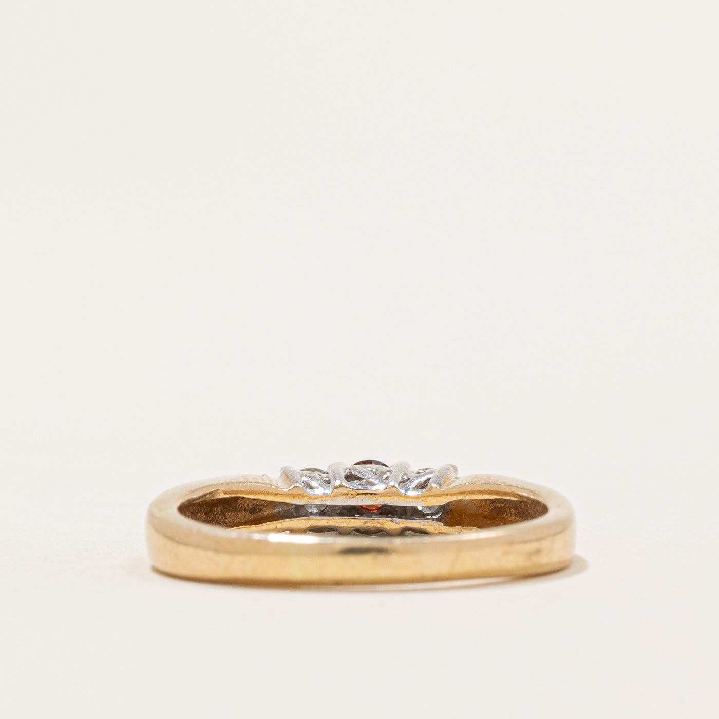 Garnet & Diamond Ring | 0.05ct, 0.12ctw | SZ 6.25